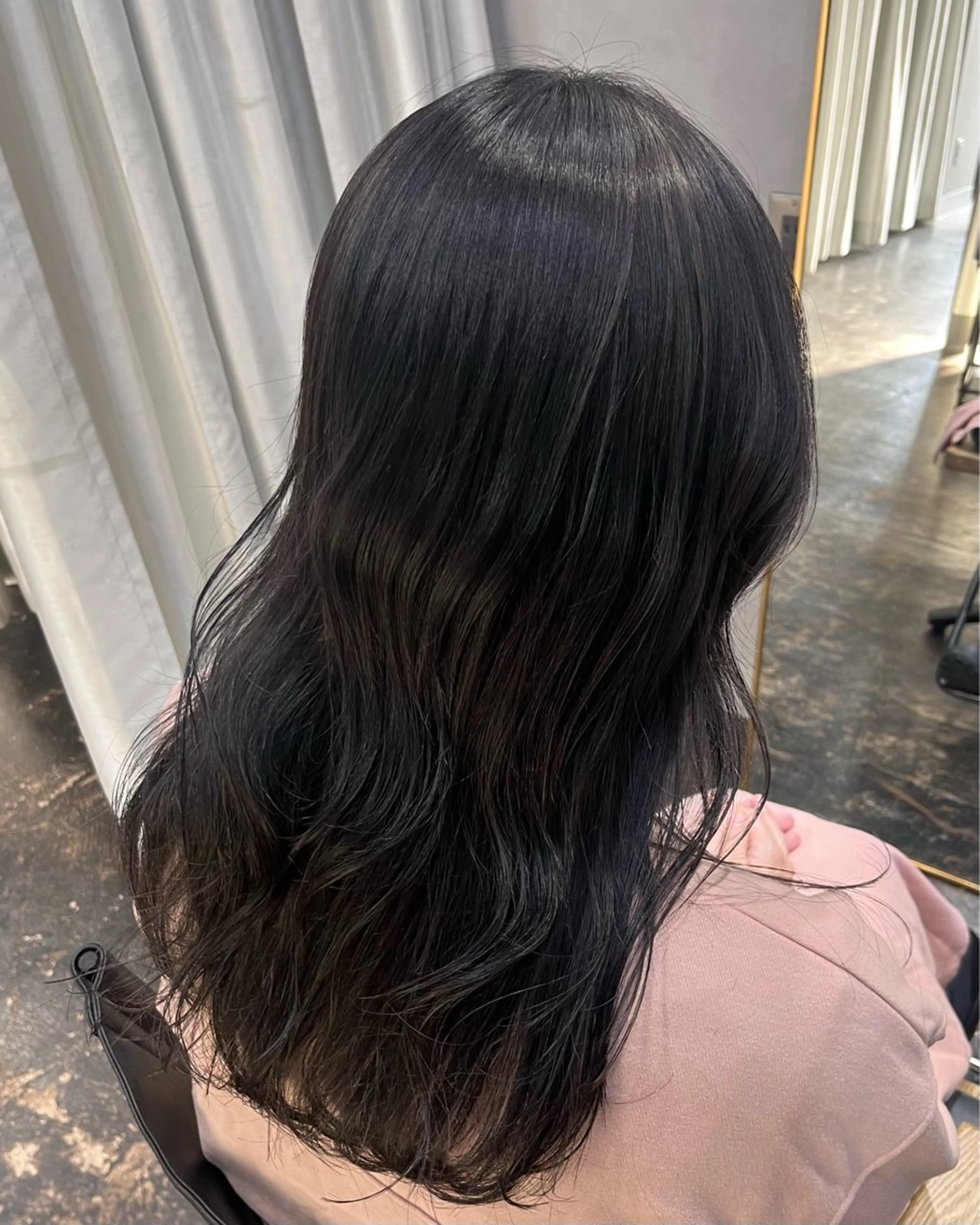 セミロング カラー グレージュ ハイライトカラー ハイライト ヘアカラー トリートメント 透明感カラー/パーマ 🌀アオノアユミのヘアスタイル