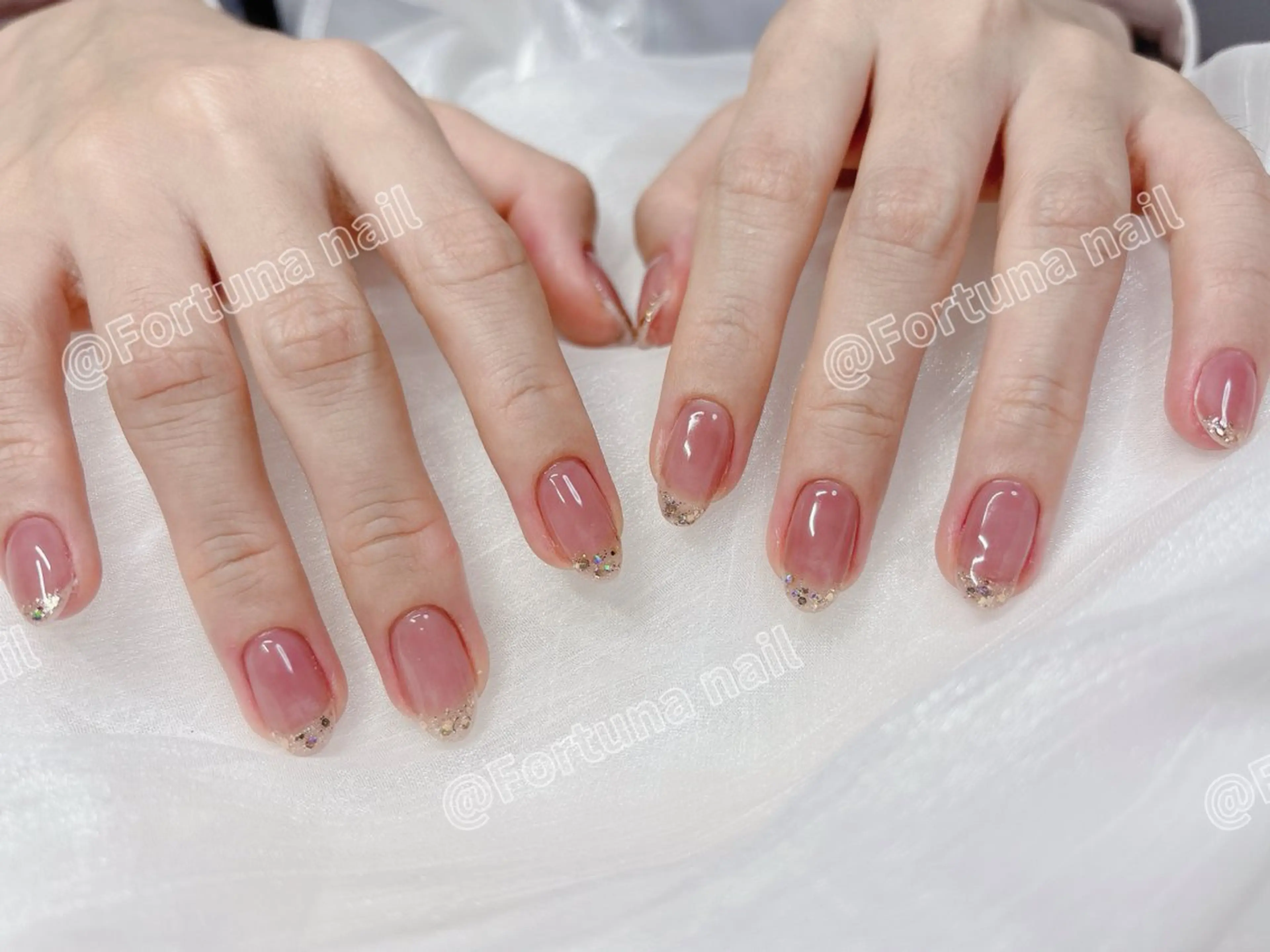 ネイル ハンドネイル ハンドケア Nail •Head スパFortunaのネイルデザイン