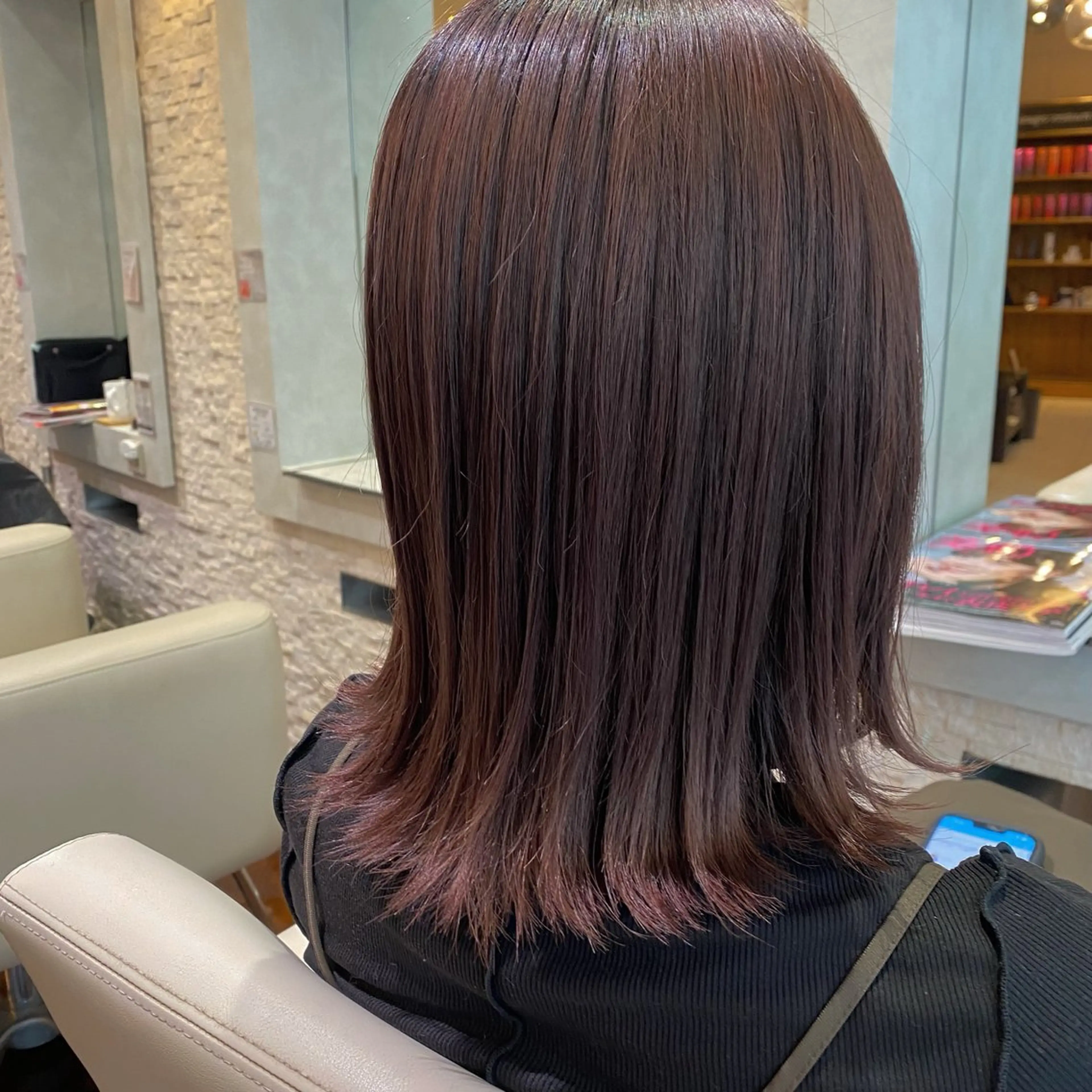 ミディアム カラー ブラウンカラー カシス カット ヘアカラー トリートメント 💎五十嵐 千夏💎のヘアスタイル