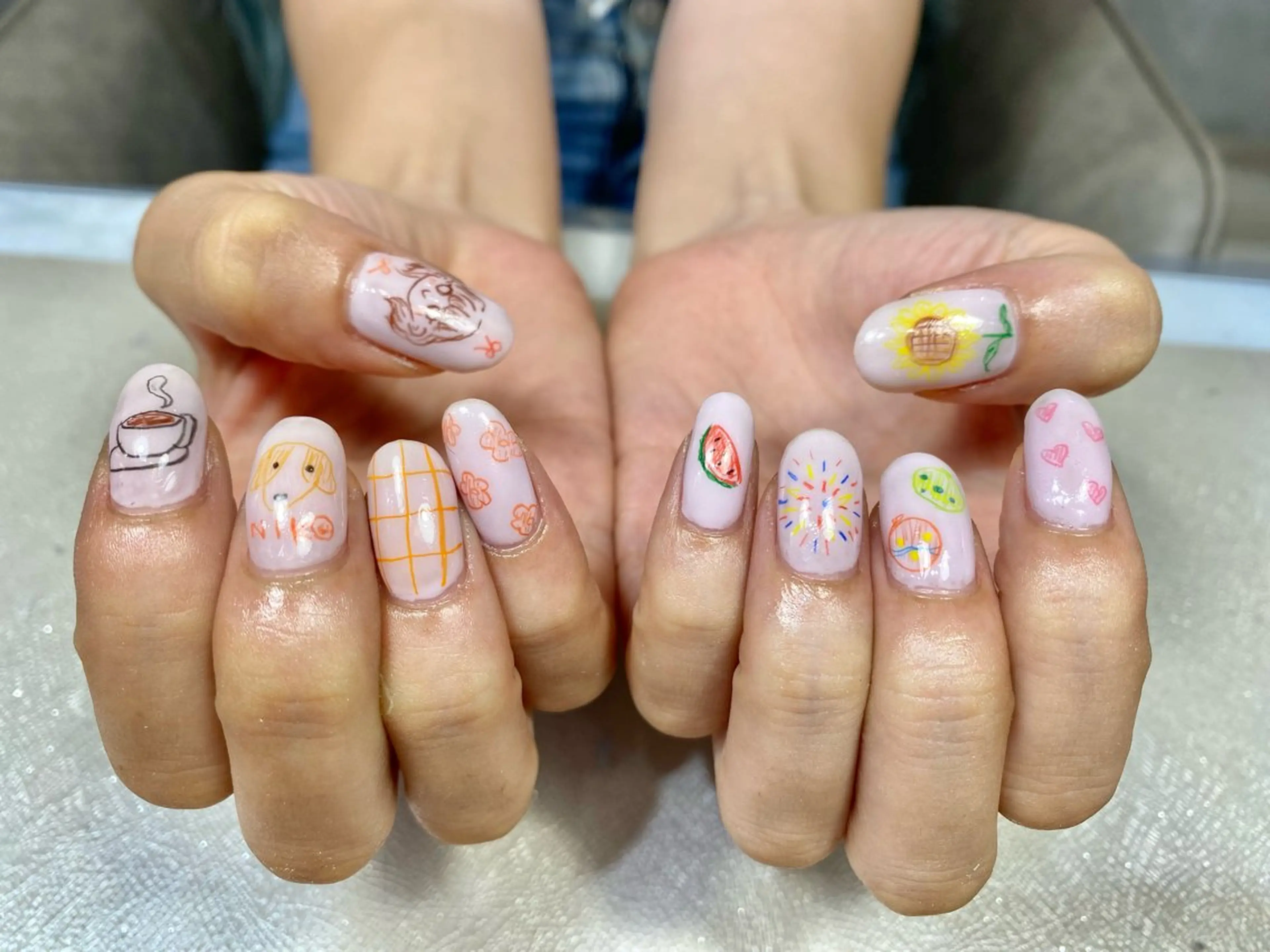 ネイル 吉田 晴奈のネイルデザイン