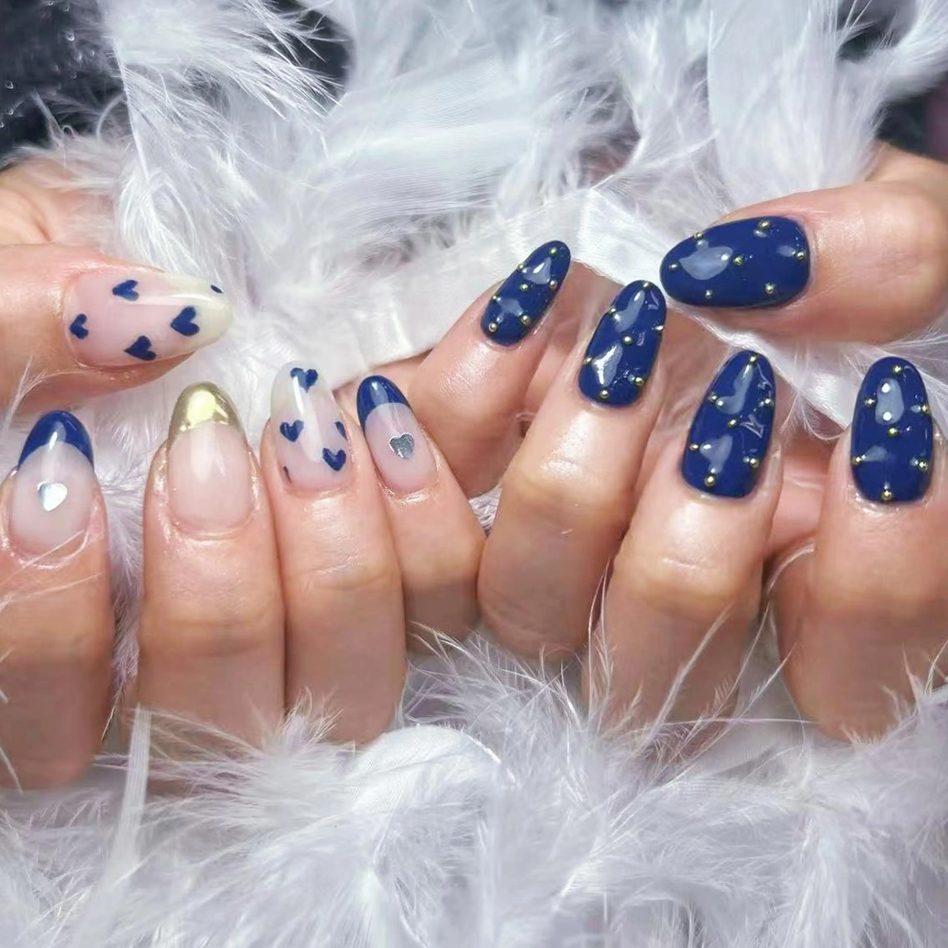 ネイル アートネイル オーロラネイル ガーリー キラキラネイル 韓国ネイル Nail Monsterのネイルデザイン