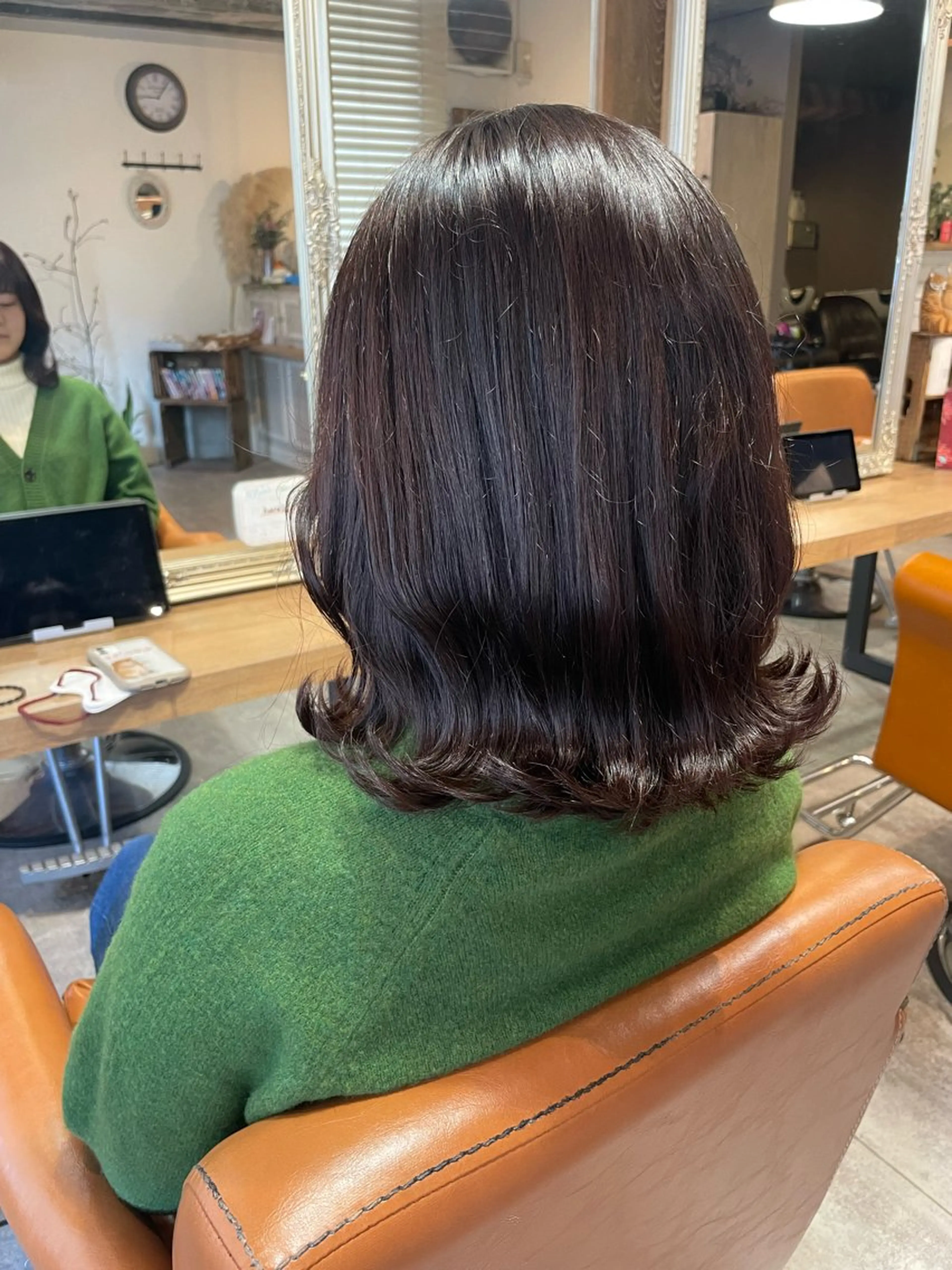 ミディアム ヘアカラー HARE 川崎晴佳のヘアスタイル