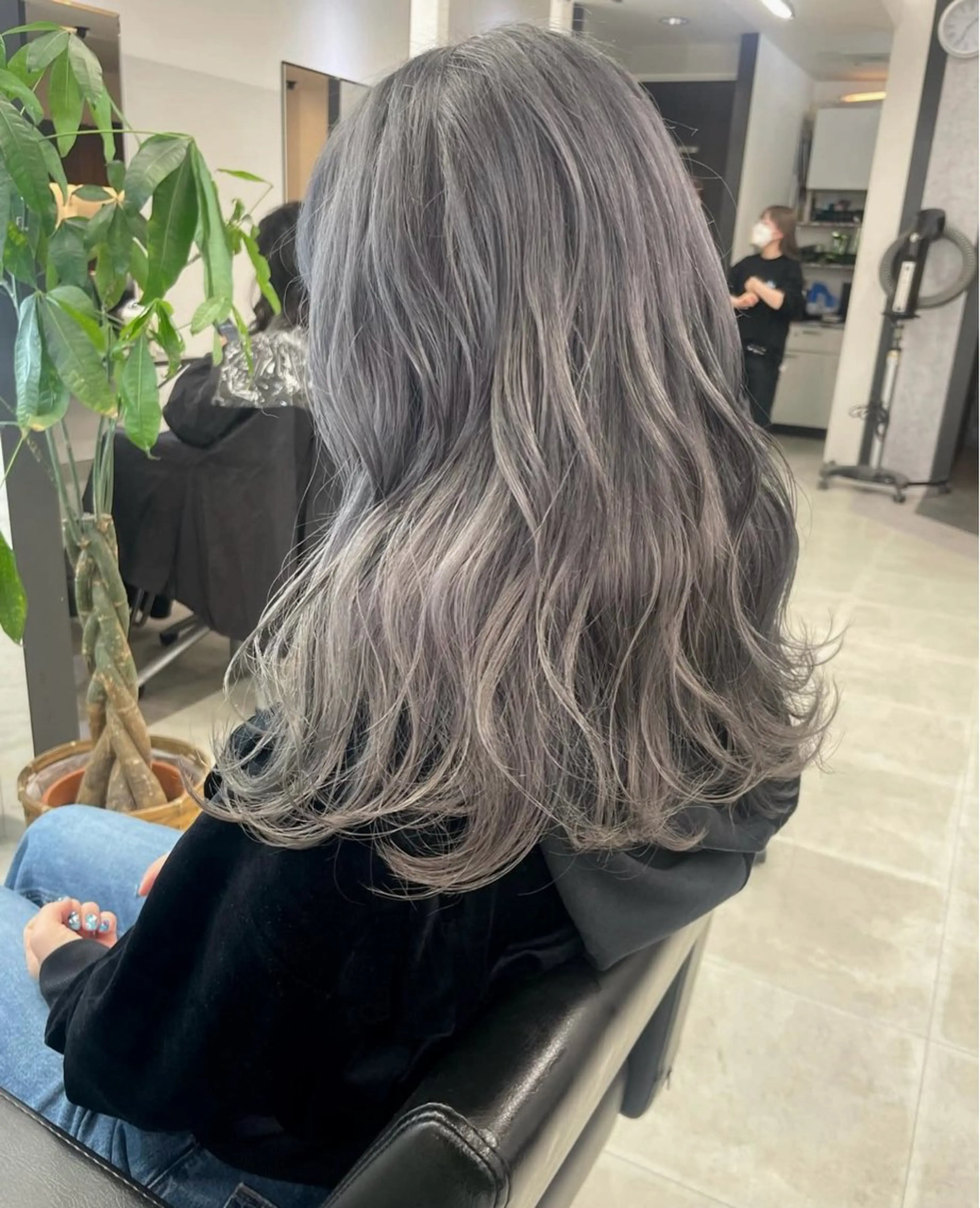 ロング カラー ヘアカラー トリートメント Miharu ྀིのヘアスタイル