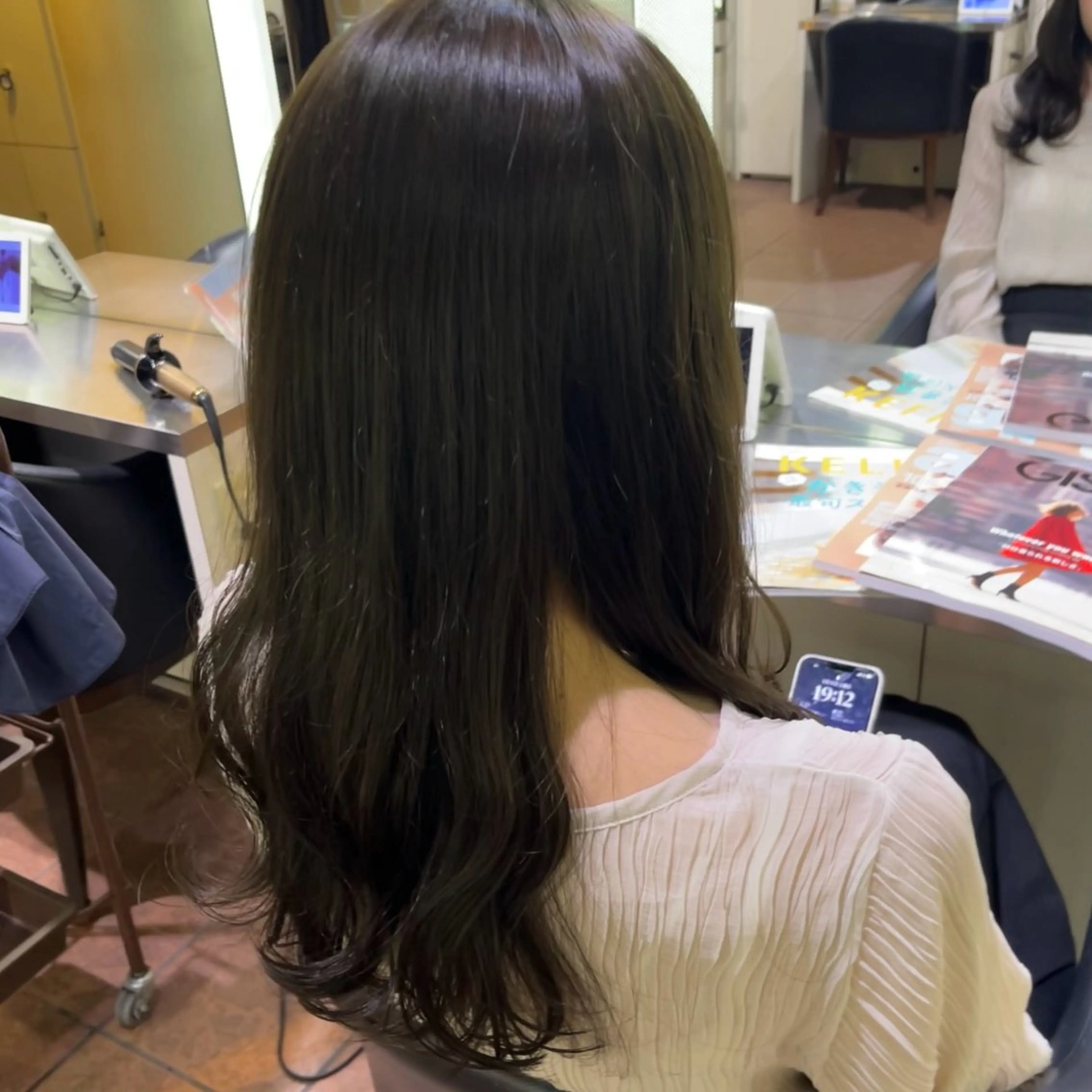 🫧カラーしながらCARE🫧サスティナブルカラー🌱水分含んだうるツヤ髪へ🌷の写真