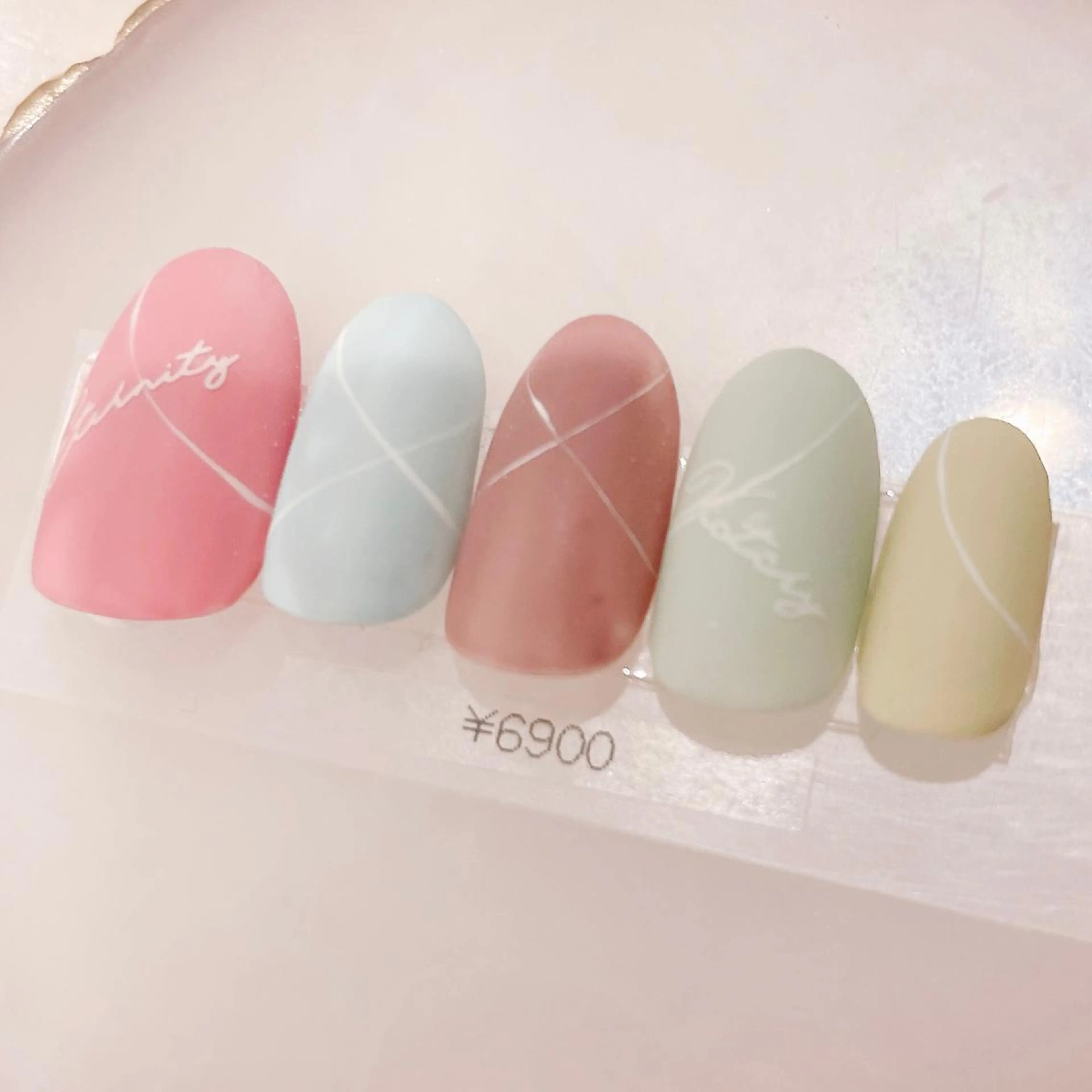 ネイル マットネイル ハンドネイル CHIARA nailsのネイルデザイン