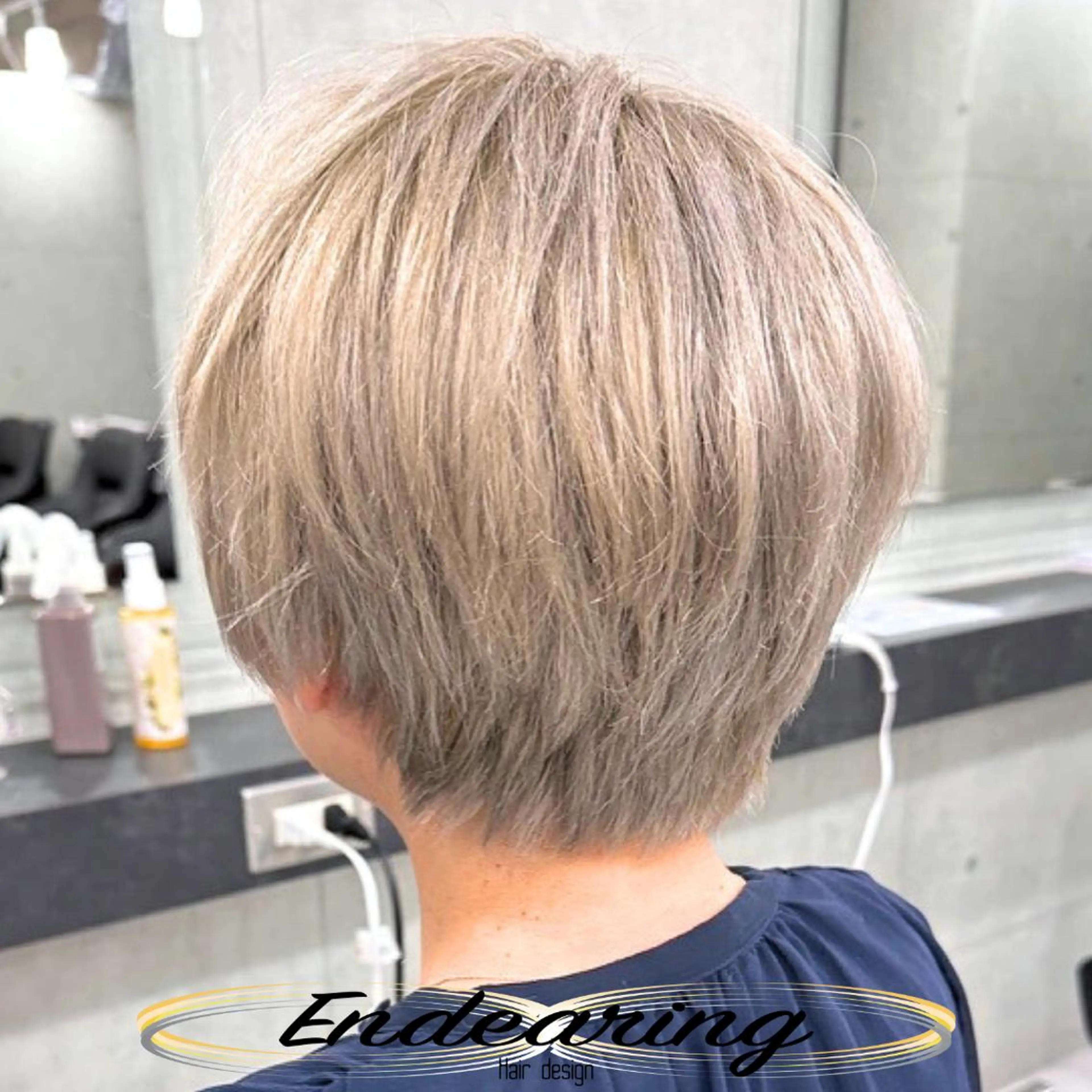ショート ショートヘア ヘアカラー Endearing 銀座/レイヤーカットのヘアスタイル