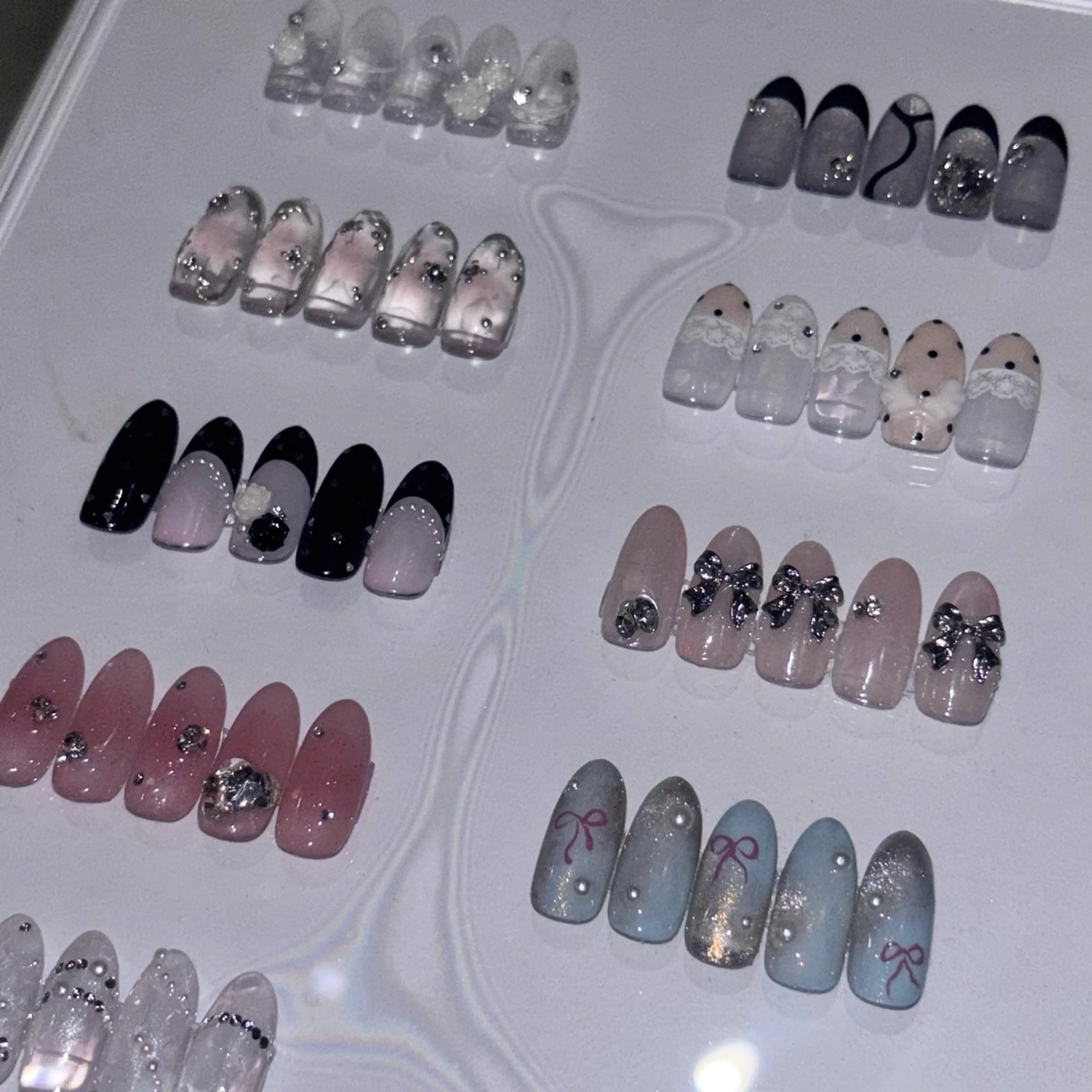 ワンホンデザイン♣️🎀オフありの写真