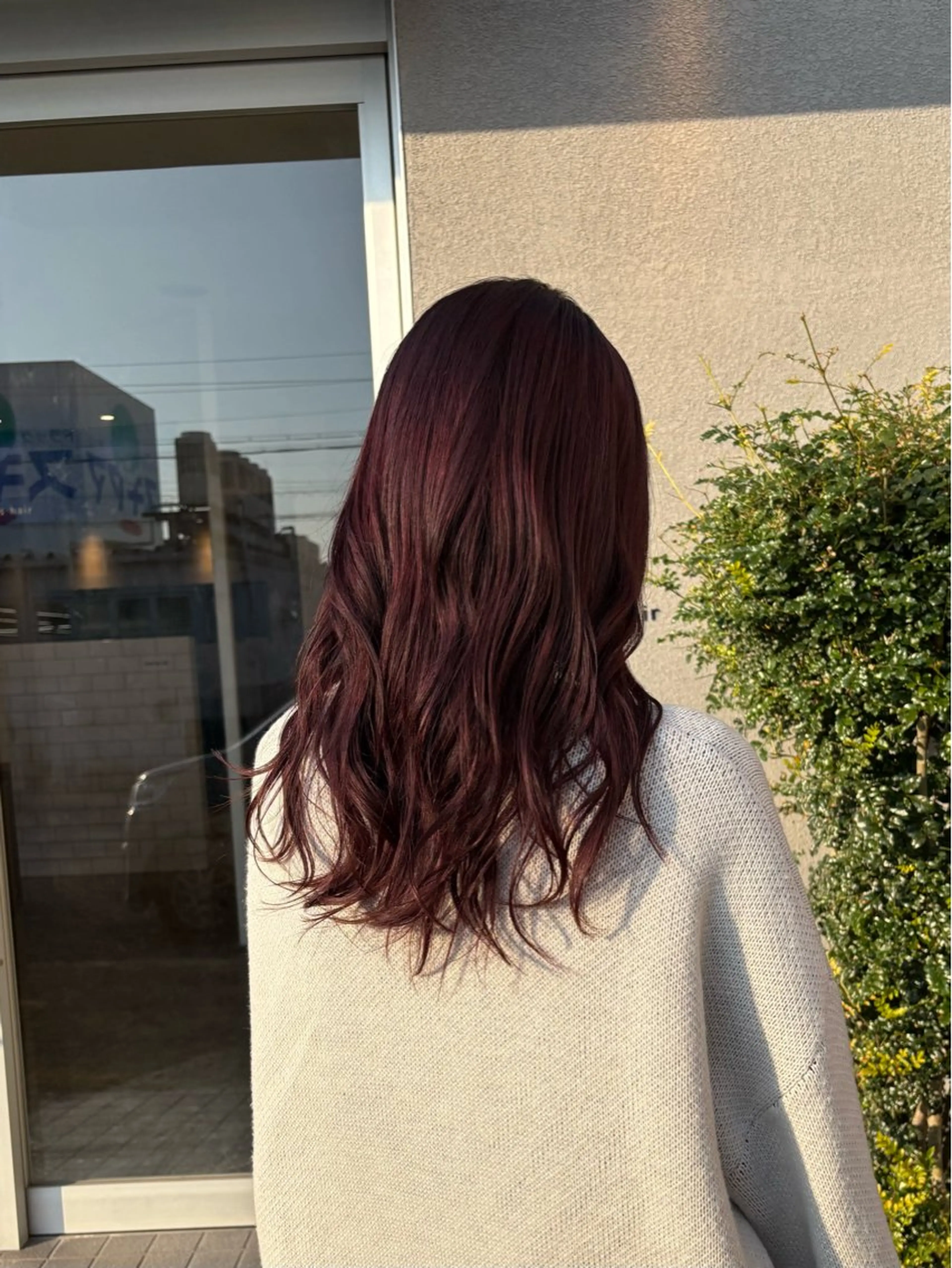 ミディアム カラー イルミナカラー ピンクカラー レッドカラー 伊藤綸埜/艶髪/ 透明感カラー🌷のヘアスタイル