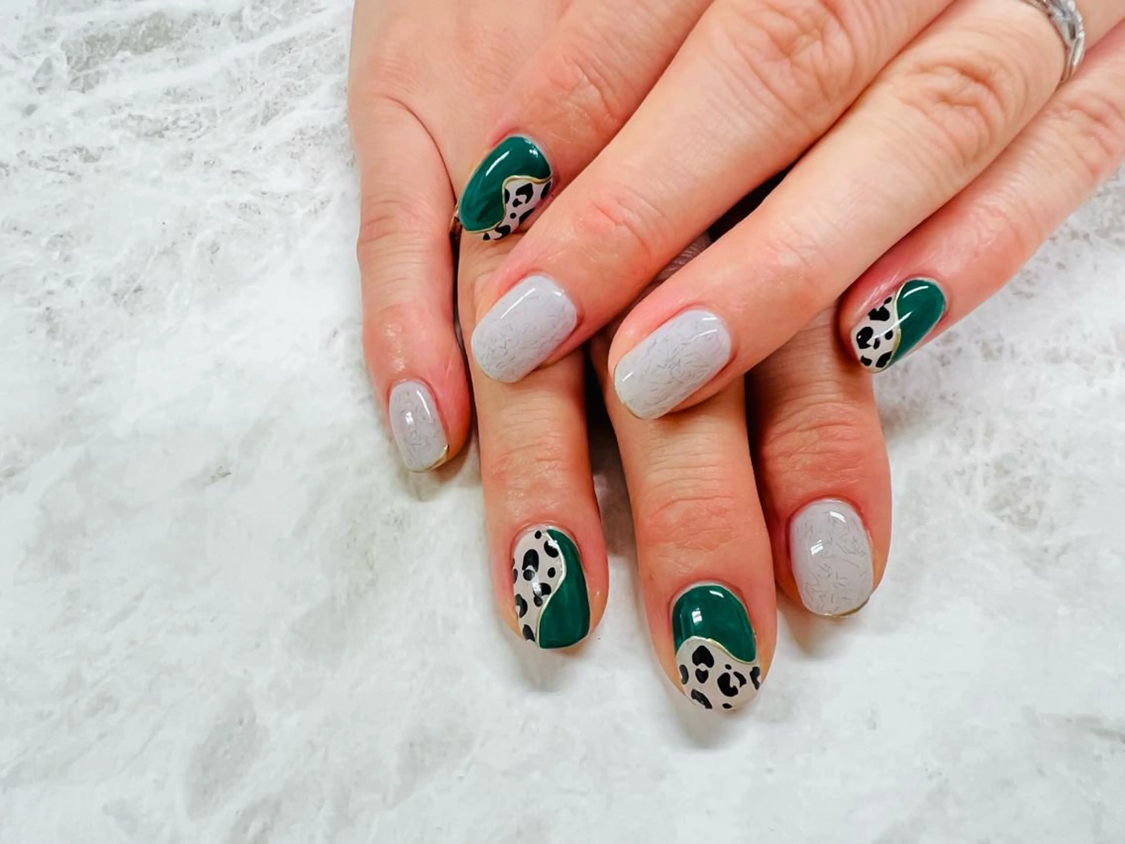 ネイル ユリシスネイル 担当近藤のネイルデザイン