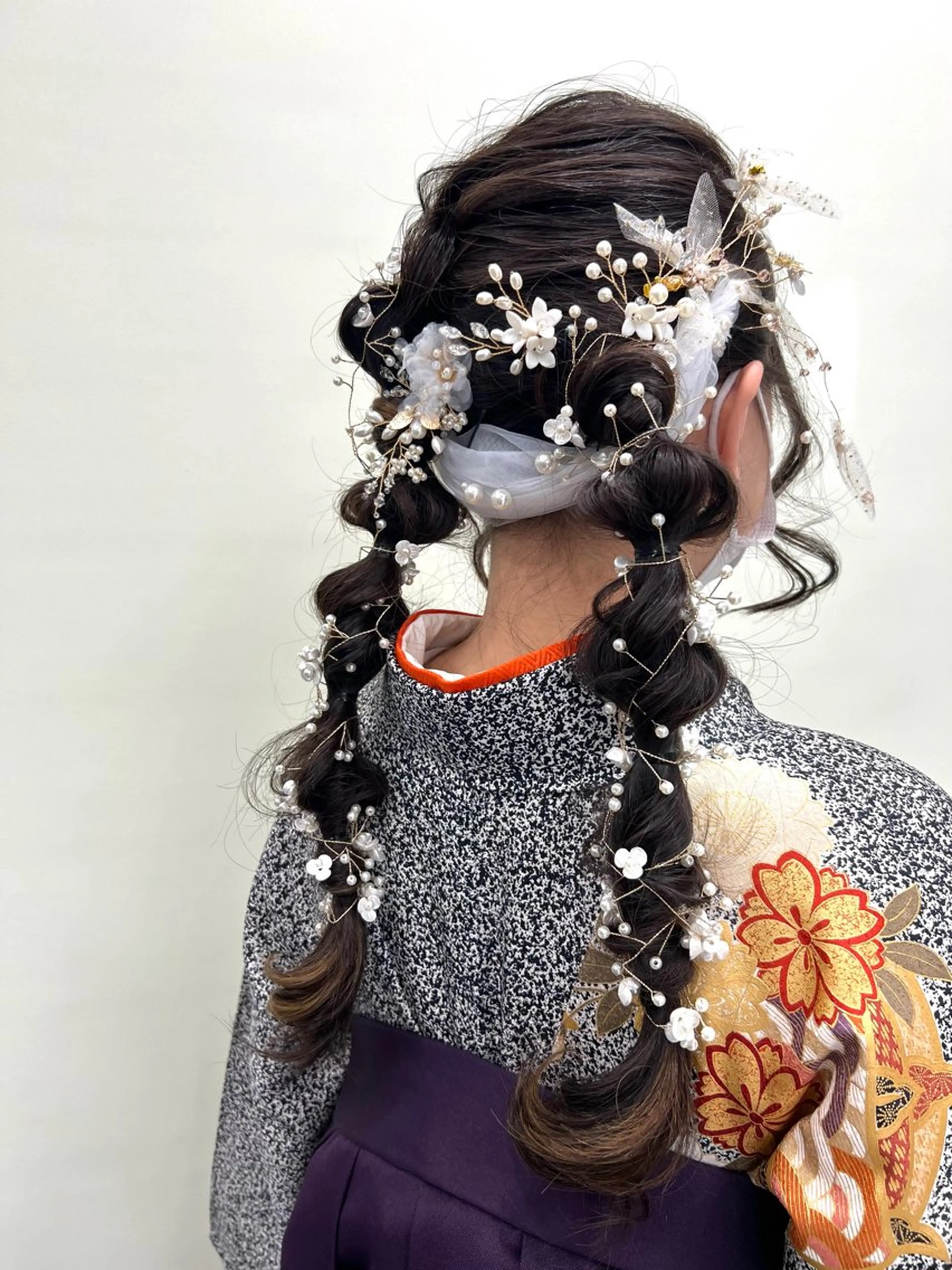 ヘアアレンジ ツインテール 卒業式のヘアスタイル 着付けアレンジ、スパ 定評あり◎タナカエミの眉毛・アイブロウイメージ