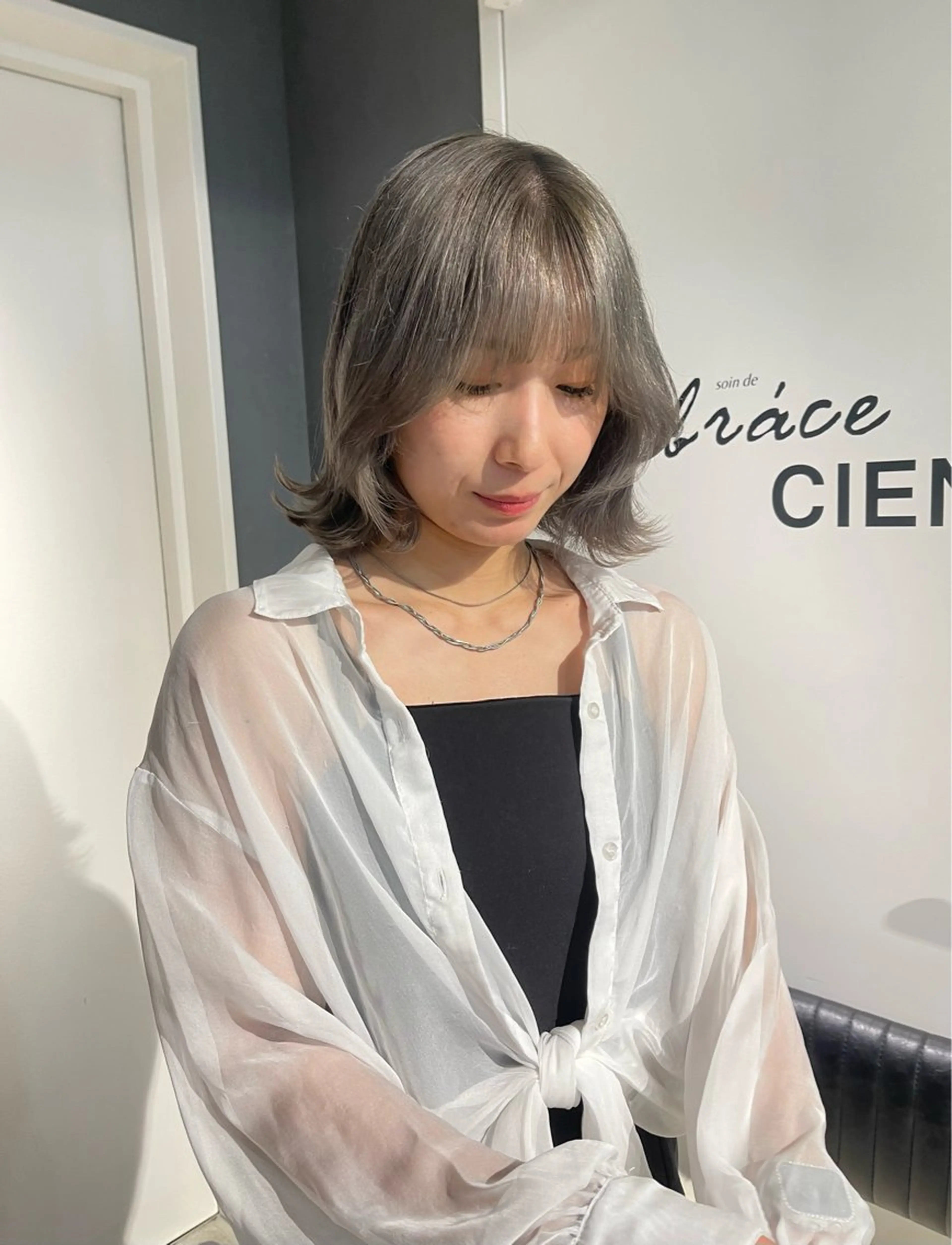 ミディアム カラー ブリーチ ヘアカラー トリートメント 縮毛矯正/美髪 NENE/CIENのヘアスタイル