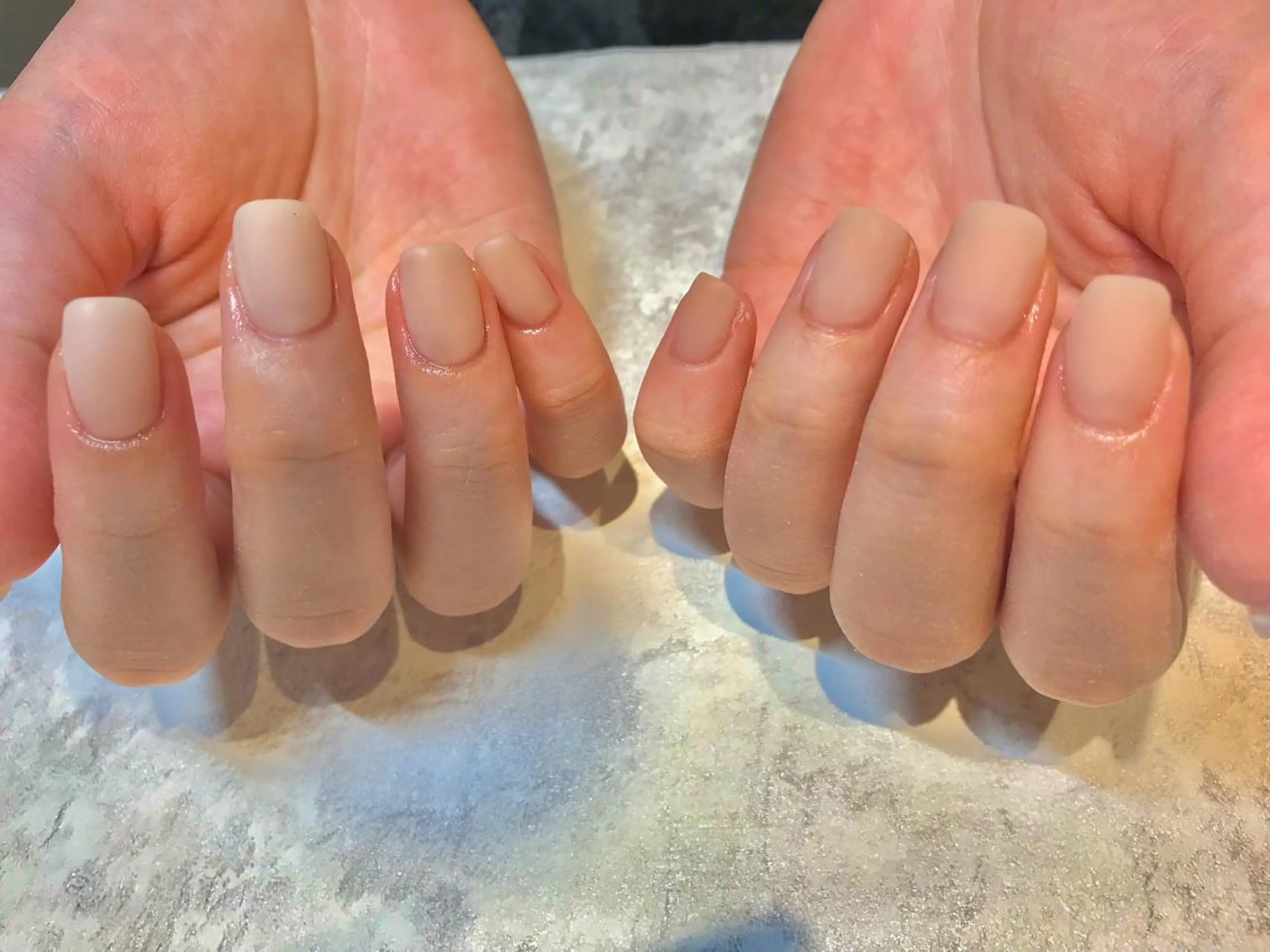 ネイル nail salon　Natural Cure所属・平井 彩香のネイルデザイン