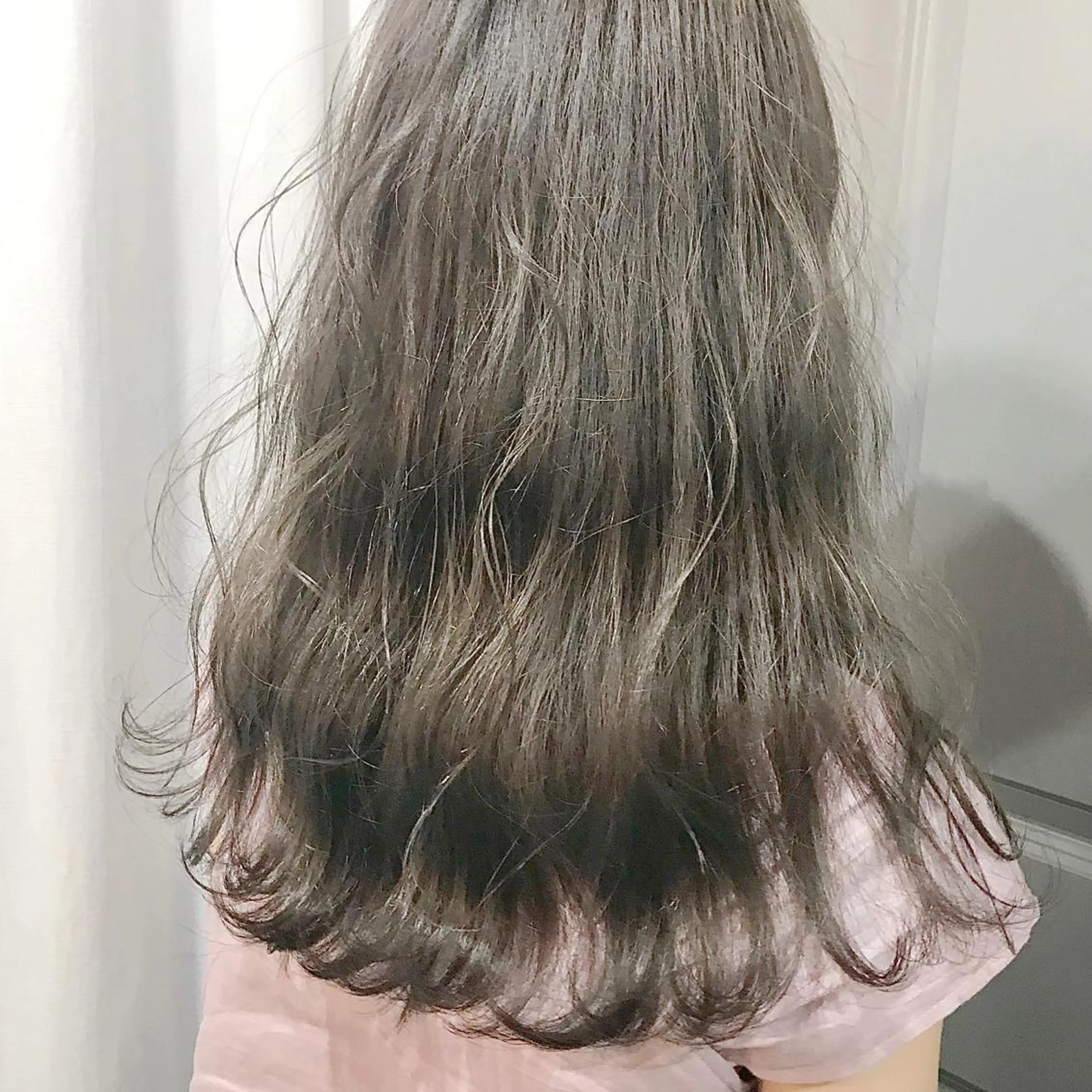 セミロング カラー ベージュカラー ブリーチ ブロンド ブロンドベージュ グレージュ Piaコータロー ハイトーン&‪ボブのヘアスタイル
