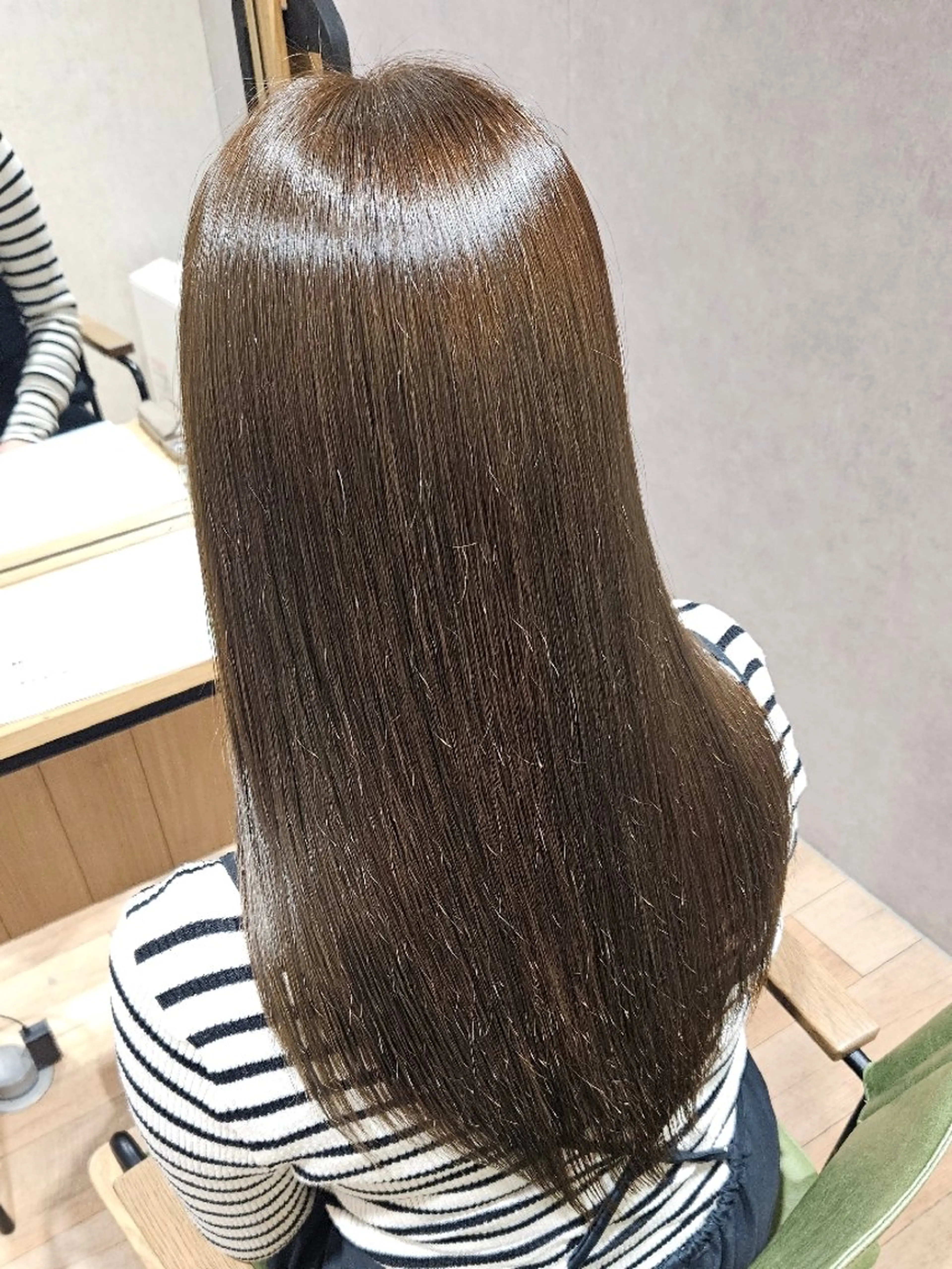 ロング カラー ベージュカラー オリーブベージュ オリーブカラー ヘアカラー トリートメント ACTOR所属・外戸口未優利 /ケドグチミユリのヘアスタイル