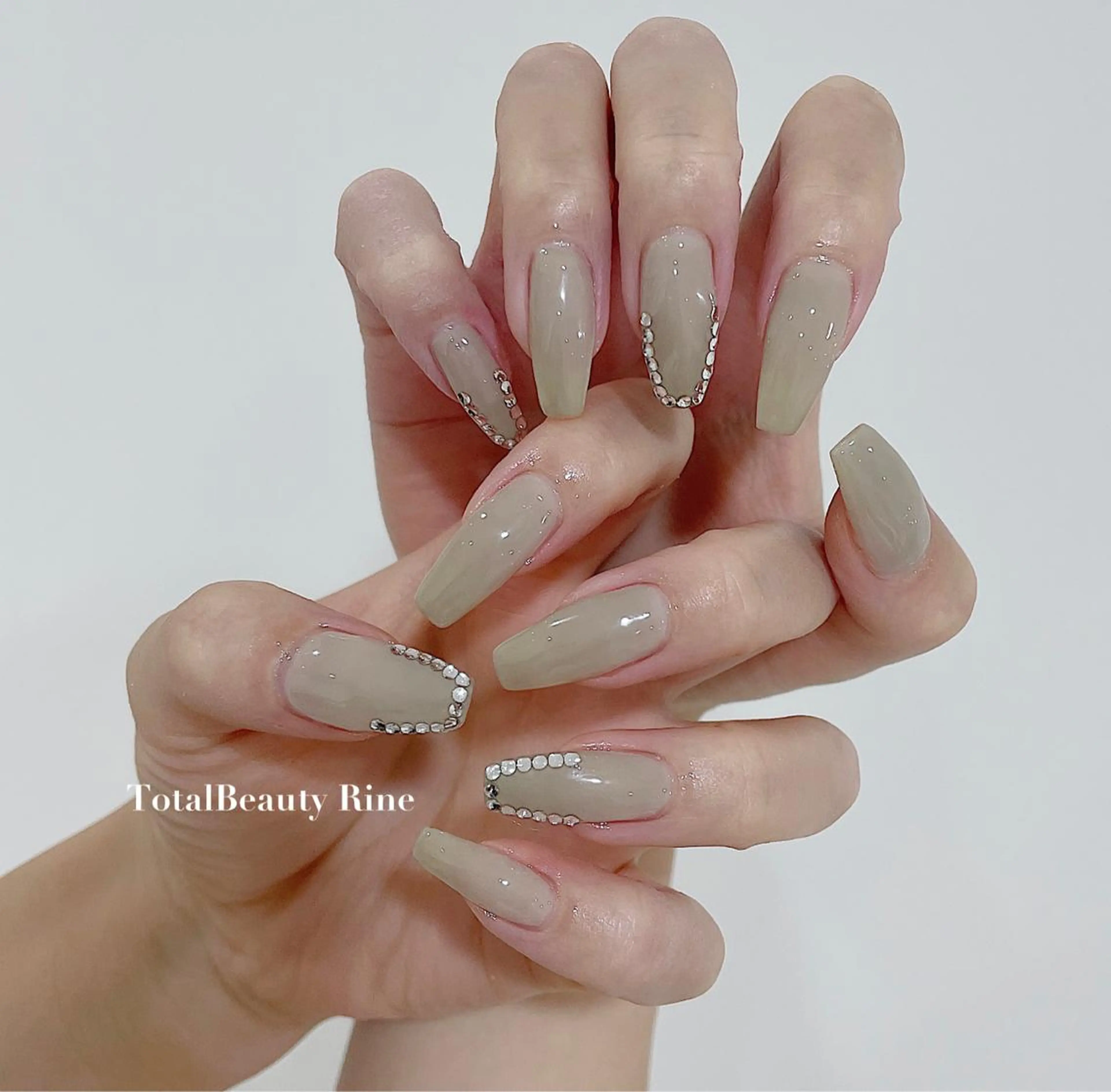 ネイル nail&eyelash Rine所属・Rine (リネ)のネイルデザイン