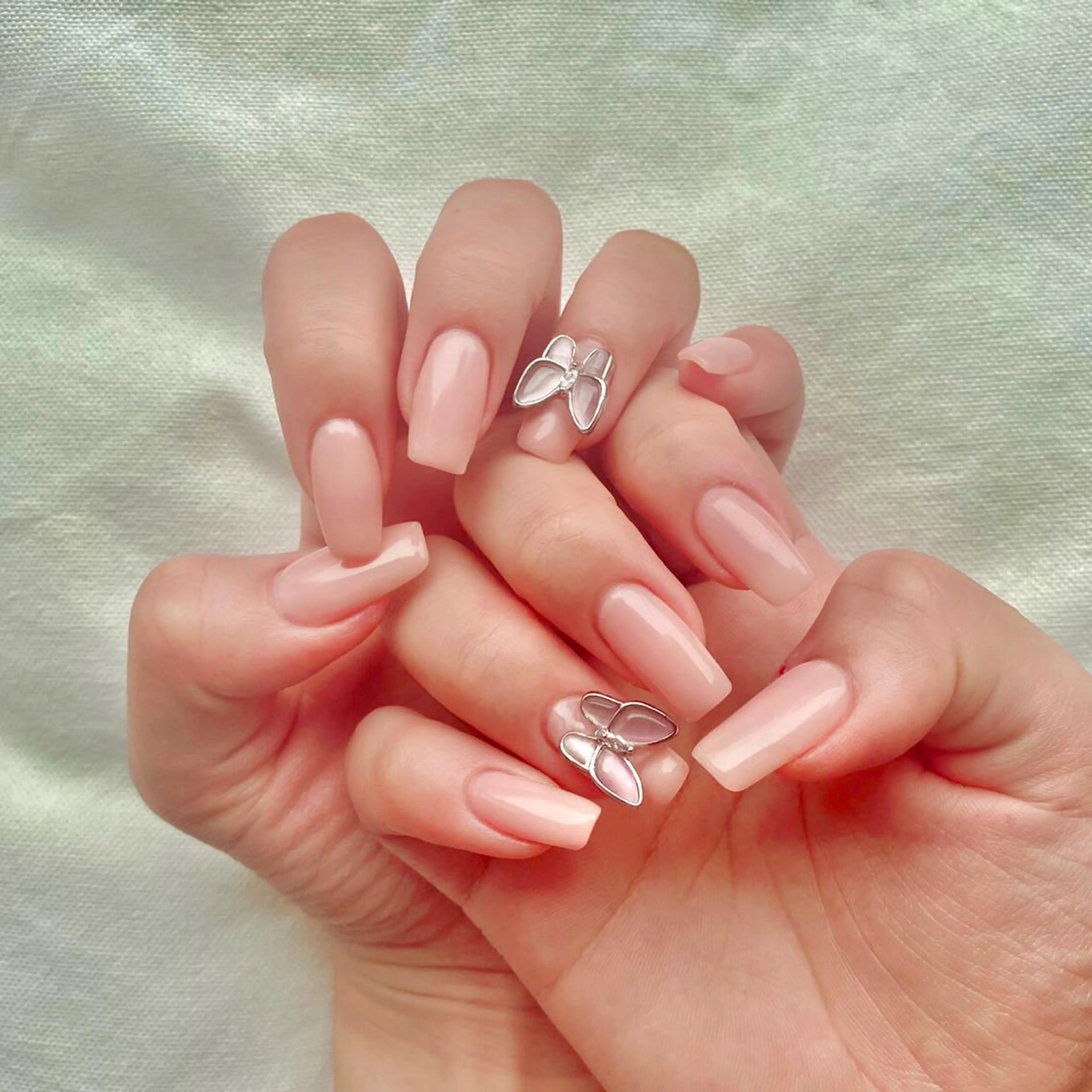 ネイル 持ち込み nail salon　Natural Cure所属・平井 彩香のネイルデザイン