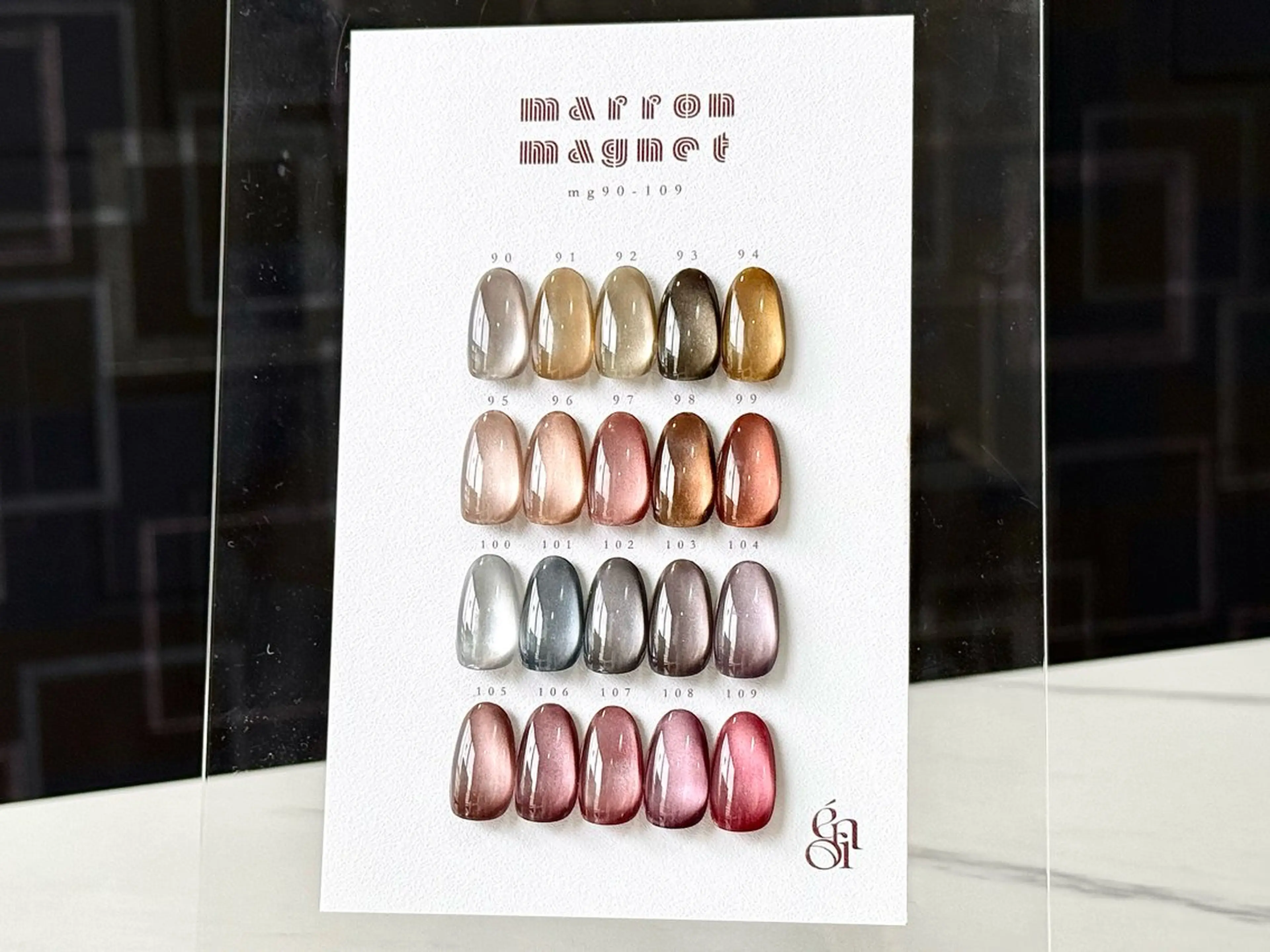 ネイル LUNON 竹ノ塚店所属・LUNON 竹ノ塚店のネイルデザイン