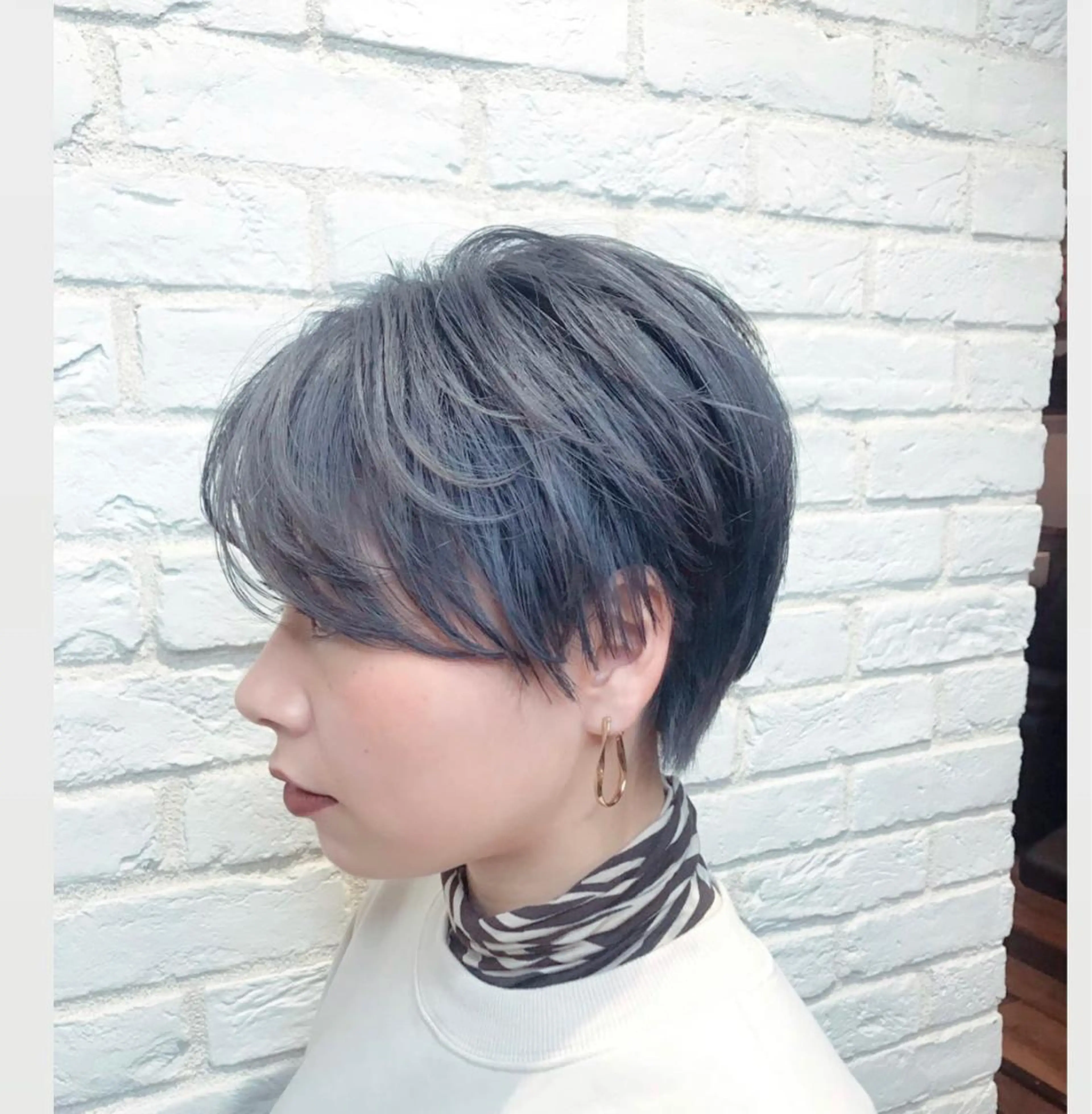 ショート カラー TRUCK トラックのヘアスタイル