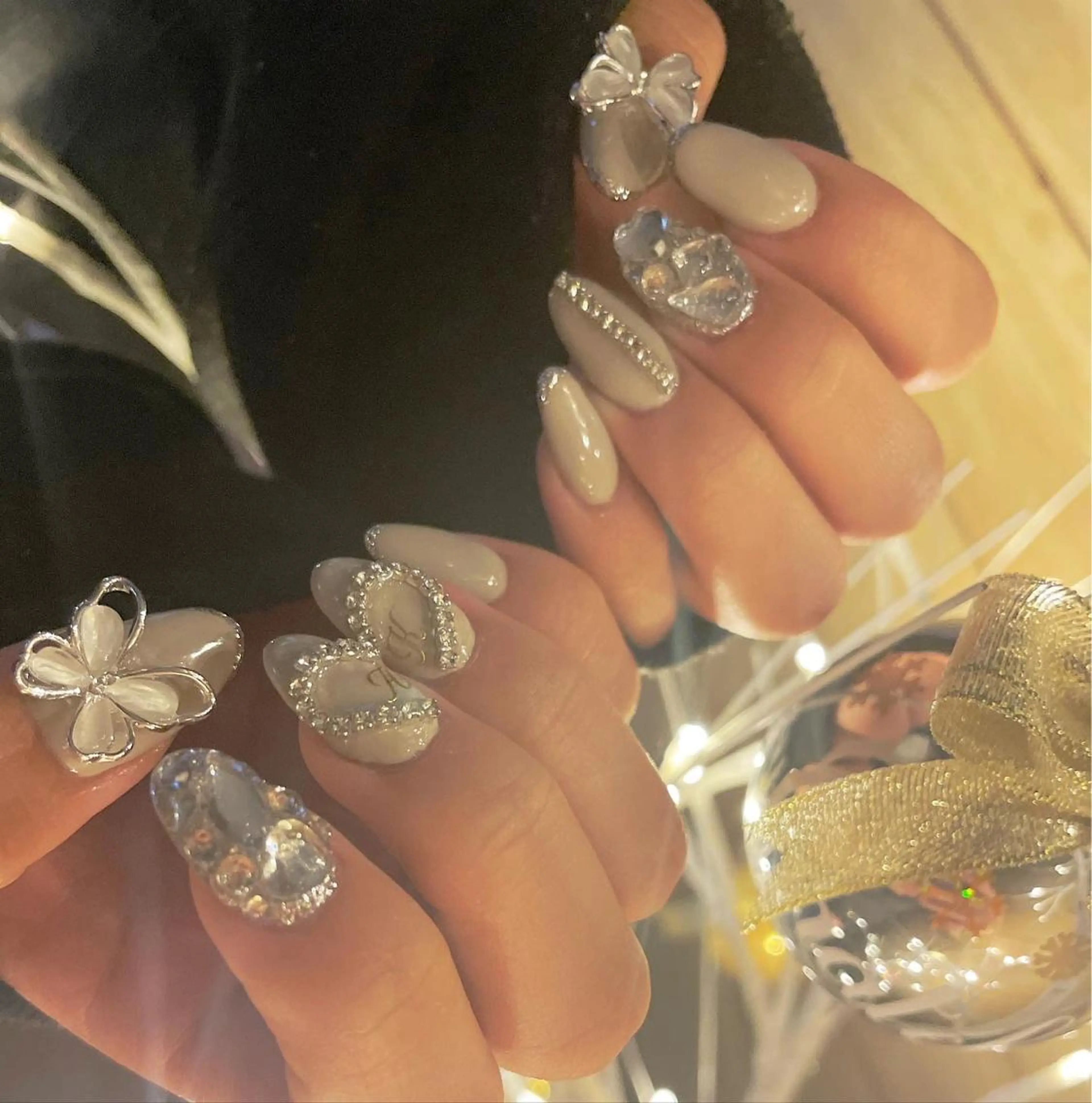 ネイル 加瀬 アンジェリーのネイルデザイン