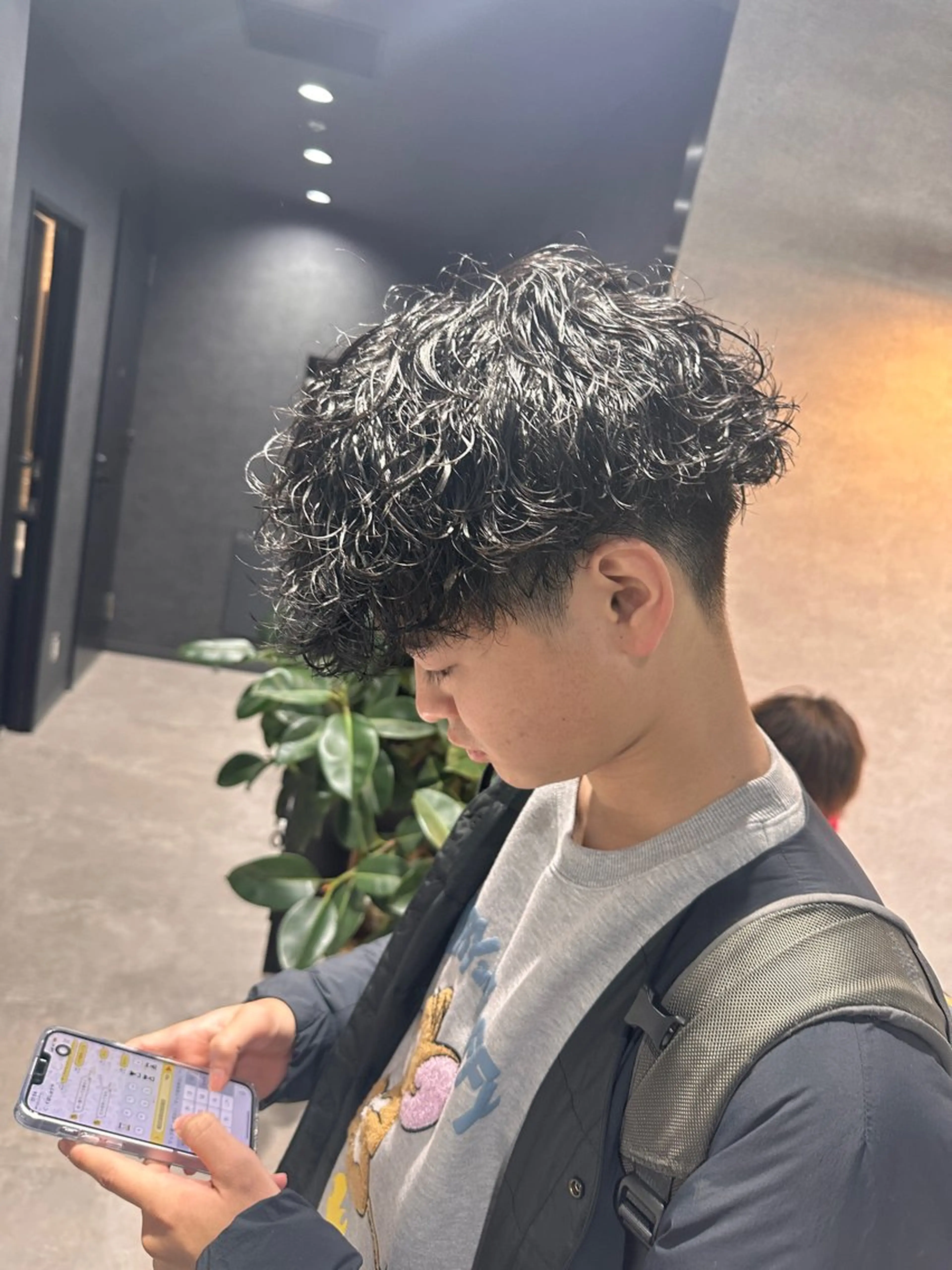 ショート パーマ メンズ 渋谷駅から徒歩1分 BLUCKメンズヘアのヘアスタイル
