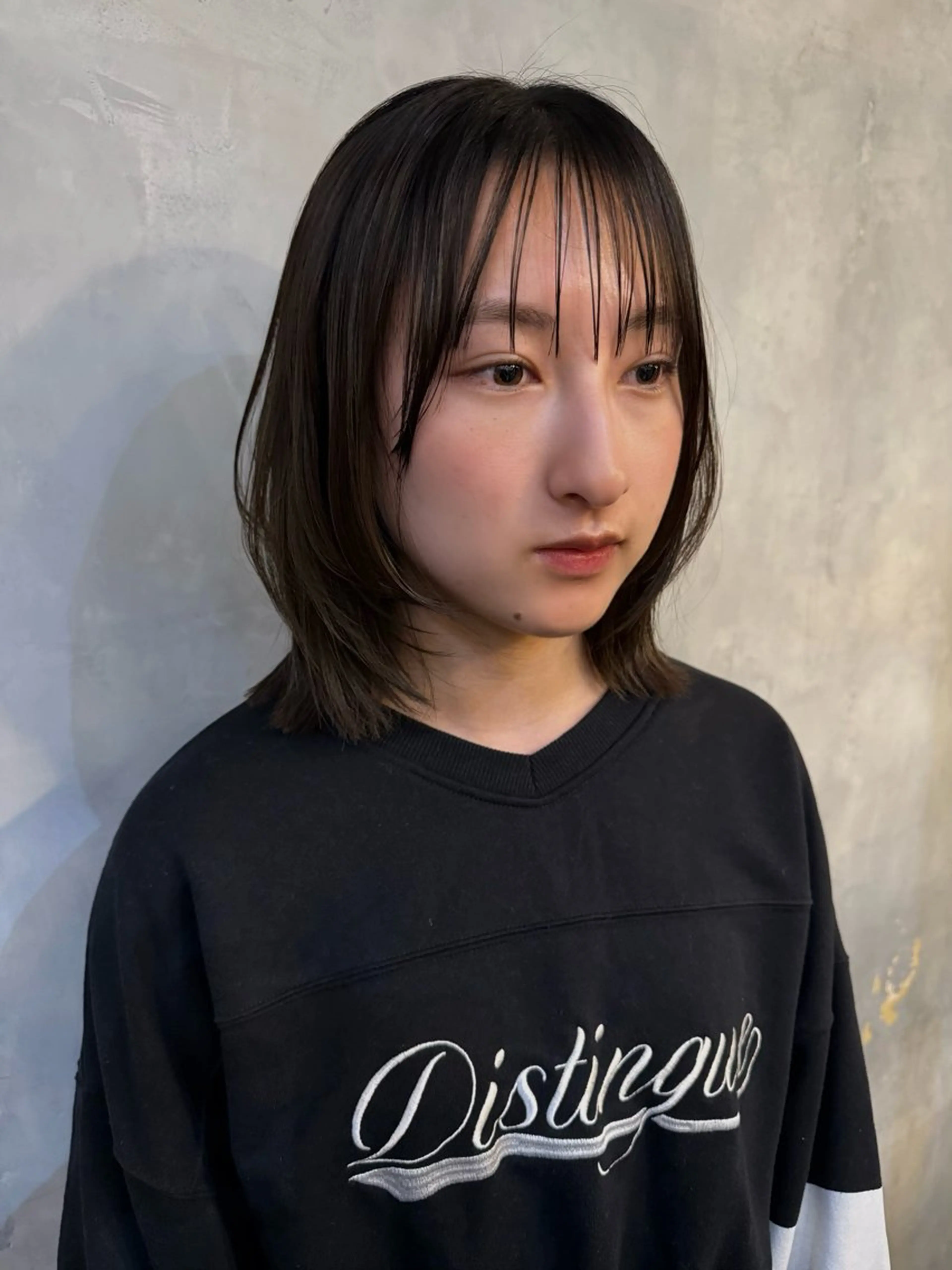 ミディアム ミディアムレイヤー レイヤーカット 暖色、透明感カラー/ 花🌼のヘアスタイル