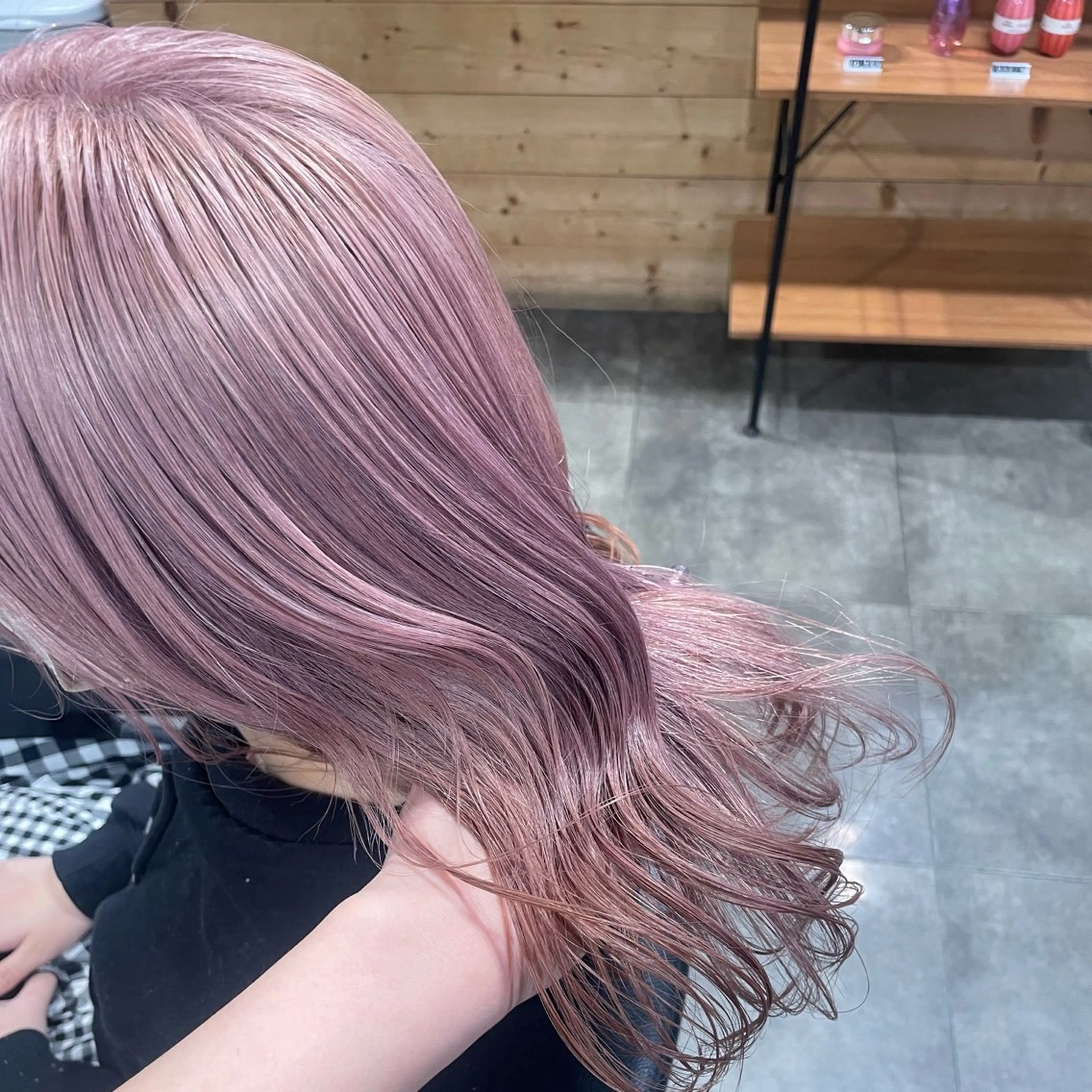 ミディアム ヘアカラー ハイトーンブロンド 横浜💞ミオのヘアスタイル