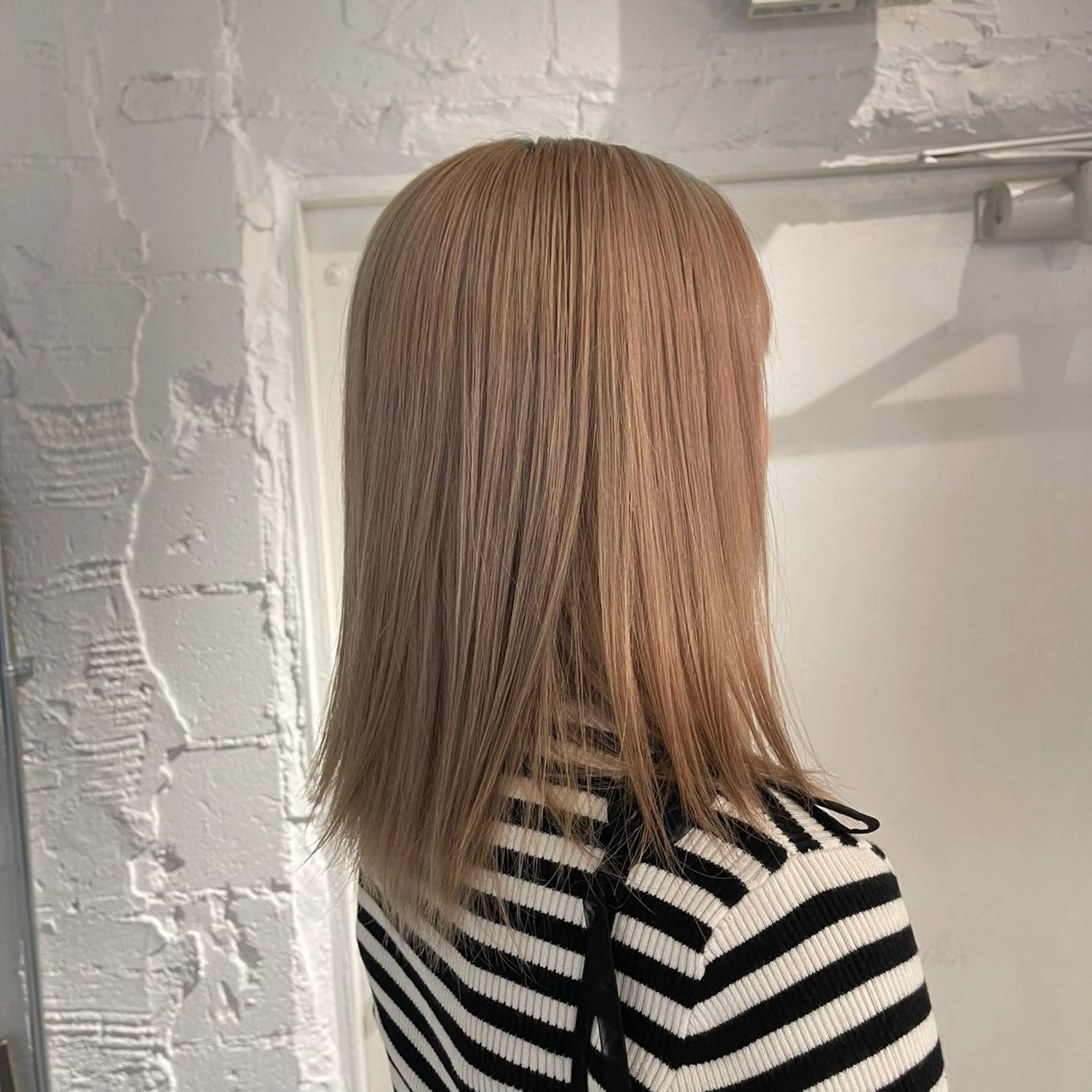 セミロング カラー ヘアカラー トリートメント lunty miichiのヘアスタイル