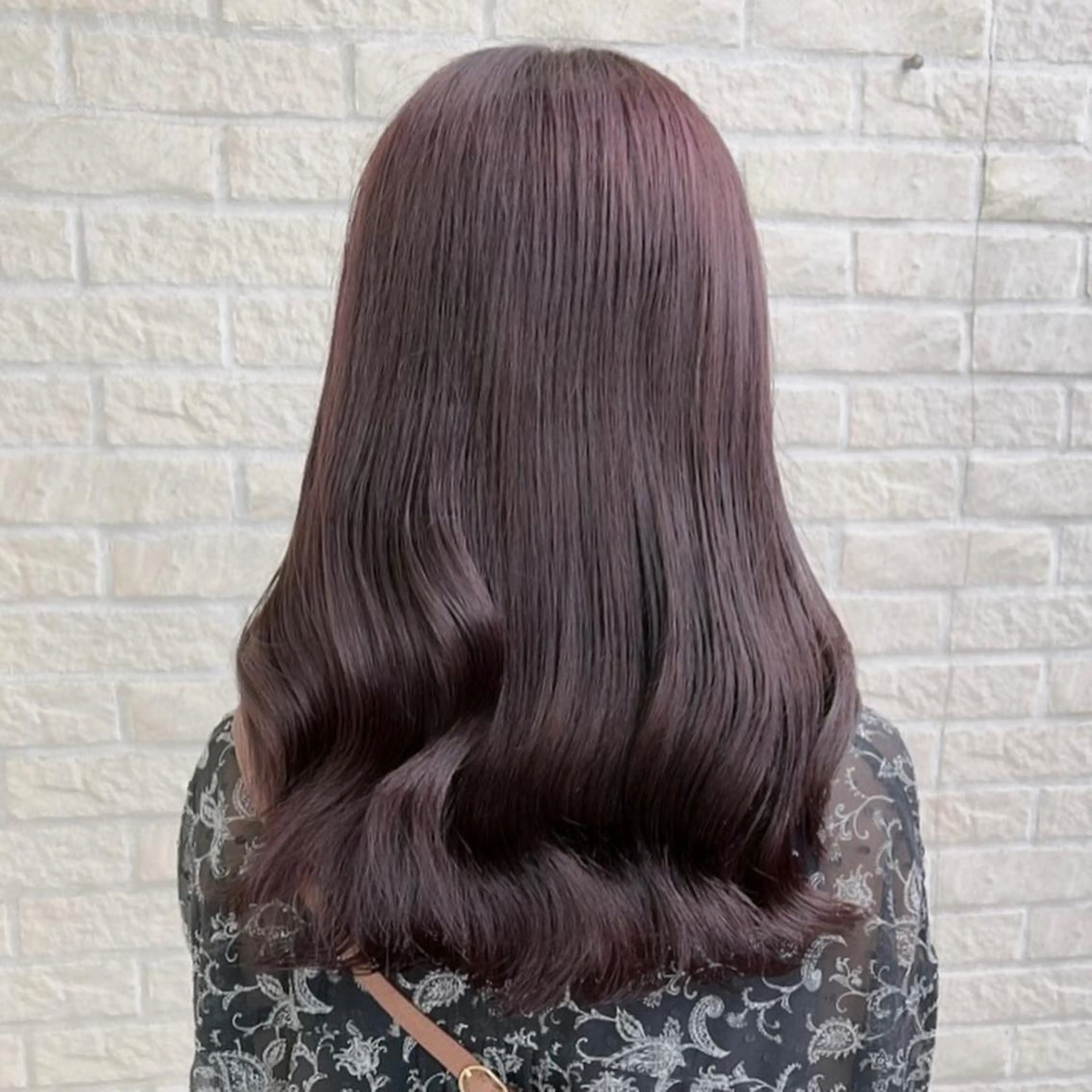 カラー ベージュカラー ブリーチ ボルドーカラー ブラウンカラー グレージュ 艶髪レイヤー屋さん 大澤竜馬のヘアスタイル