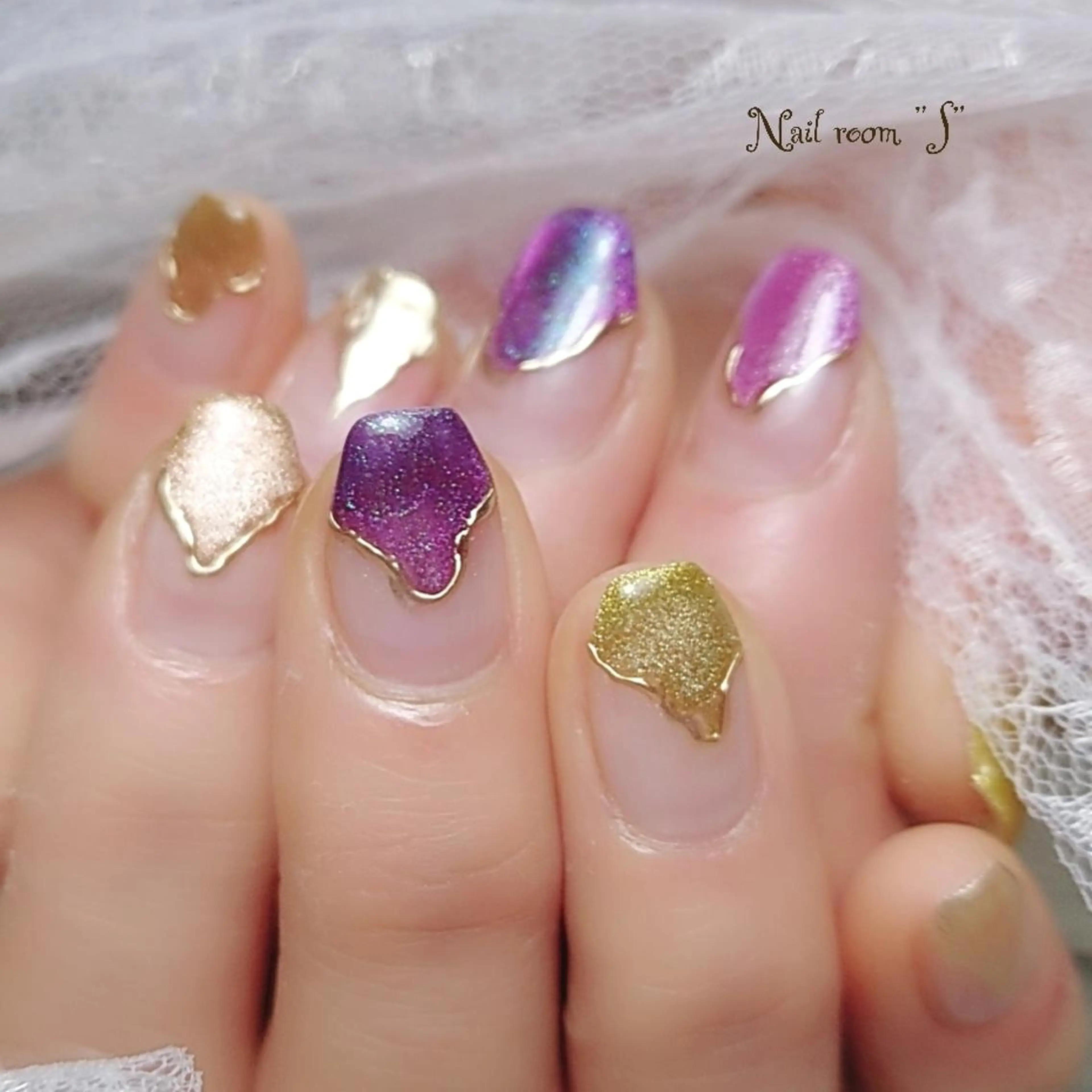 ネイル フレンチネイル マグネットネイル マグネットフレンチ Nail room  "S"  SAKAIのネイルデザイン
