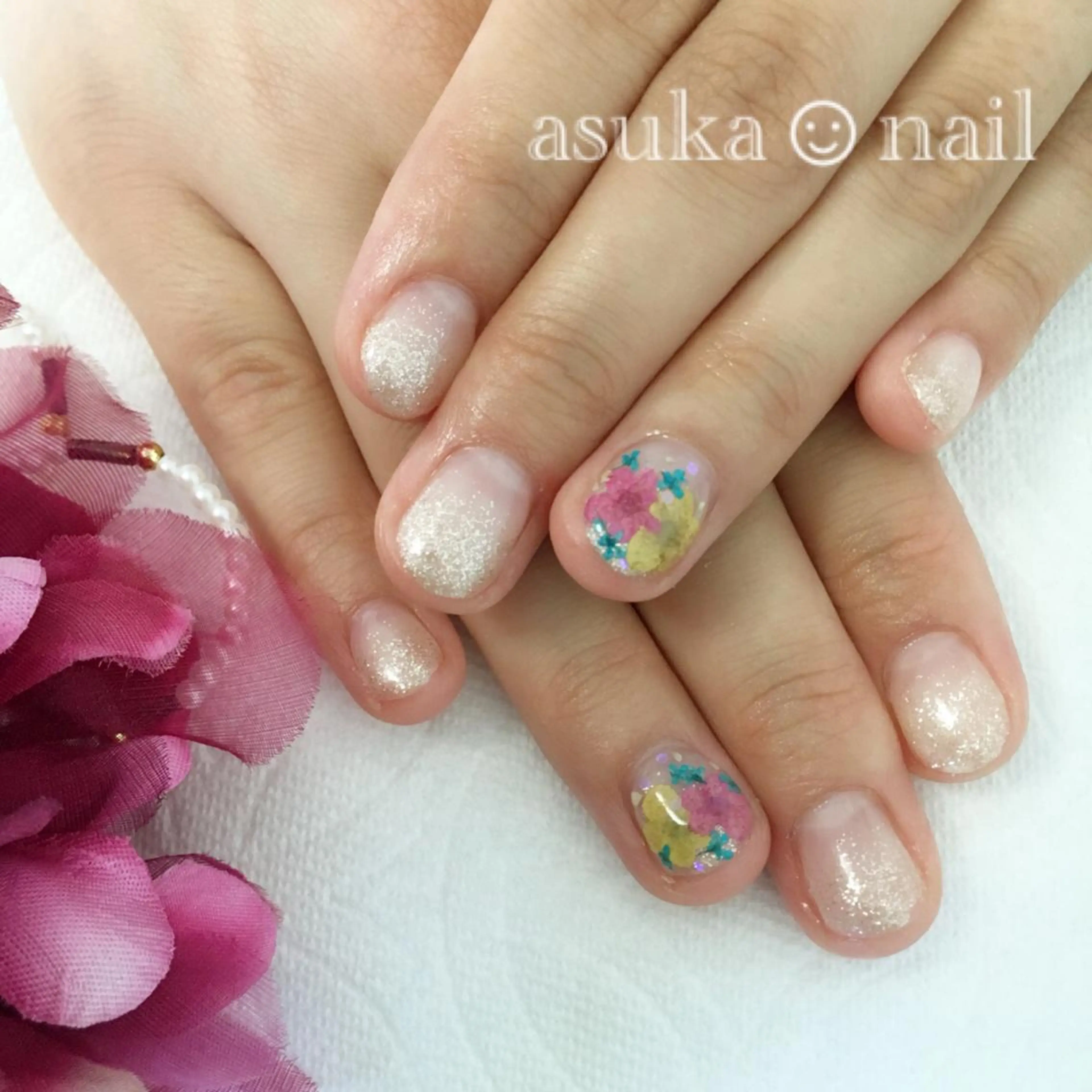 ネイル グラデーション La Colzaのネイルデザイン