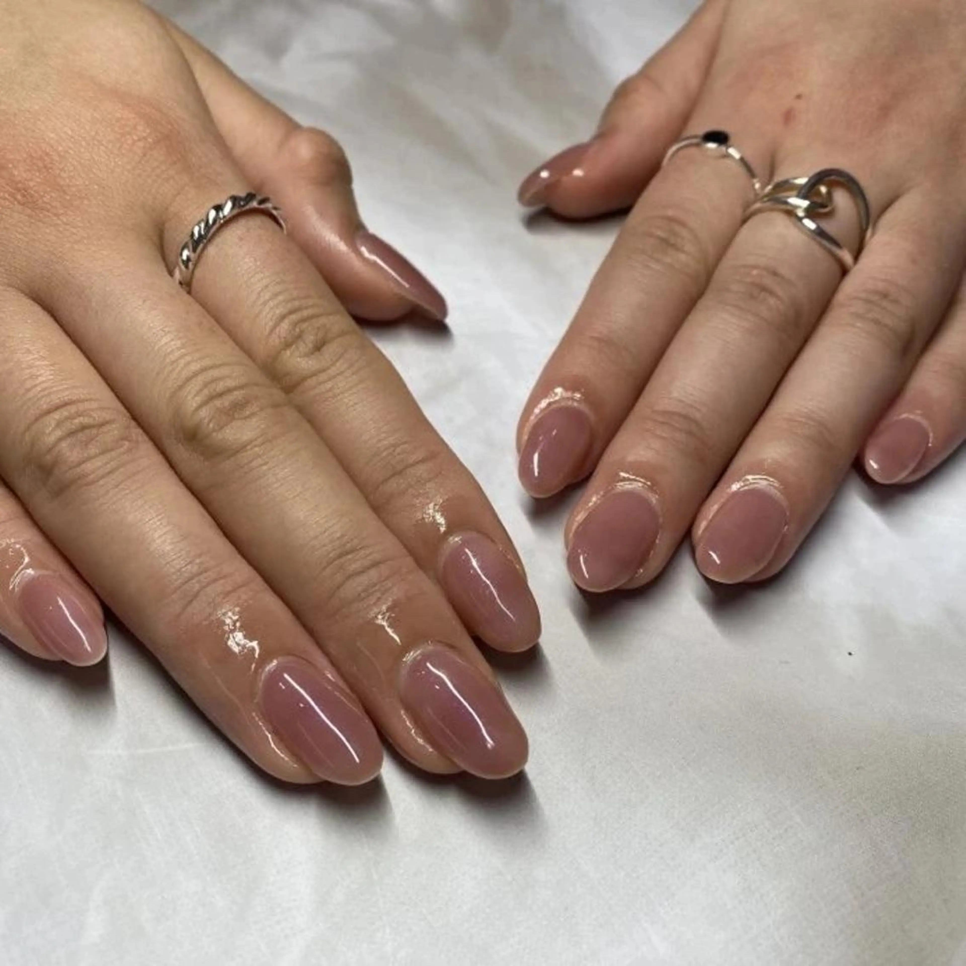 ネイル ハンドネイル akanail .のネイルデザイン