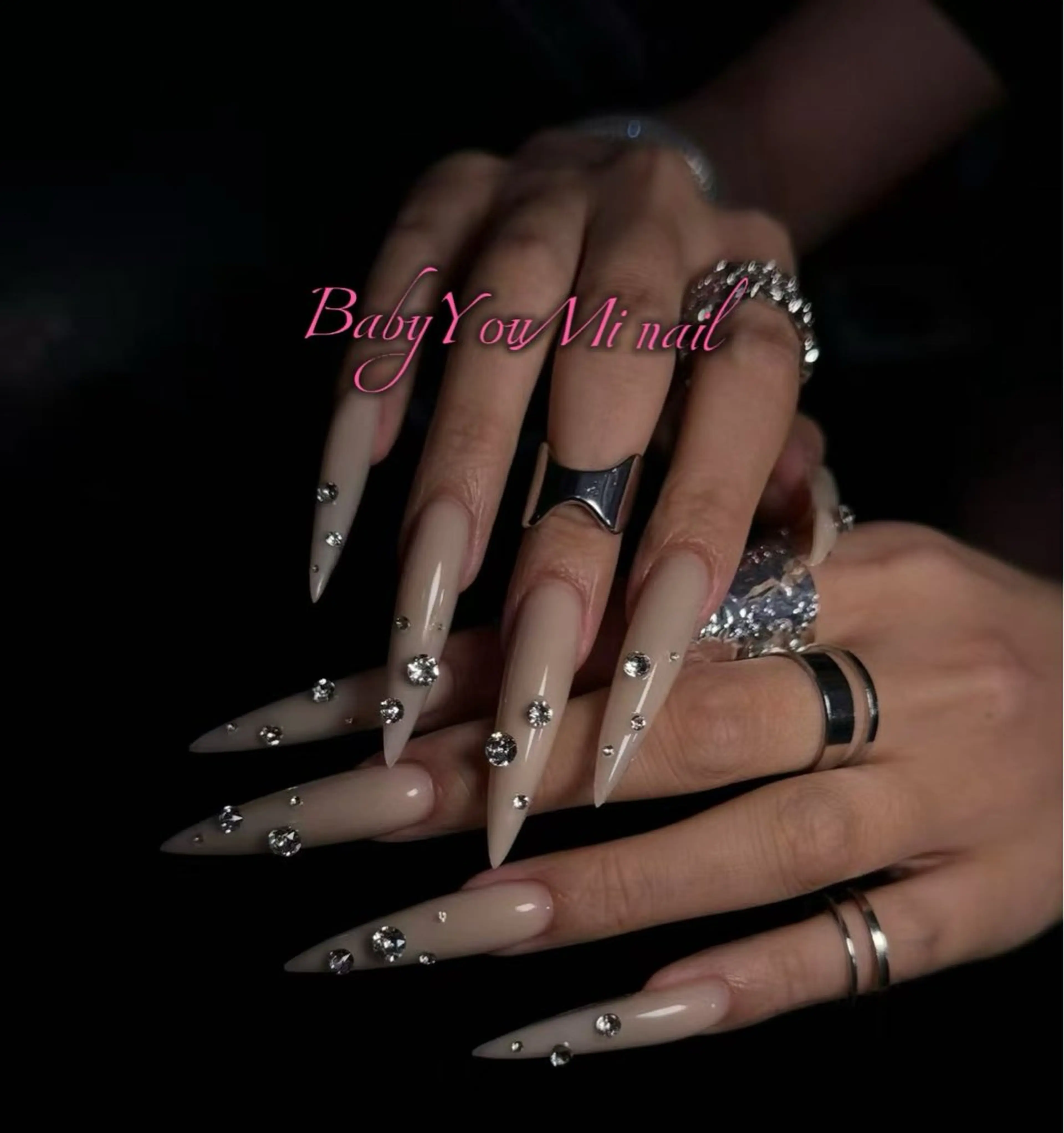 ネイル オーロラネイル フラワーネイル フットネイル フレンチネイル ジェルネイル ハンドネイル BabyYouMi nailのネイルデザイン