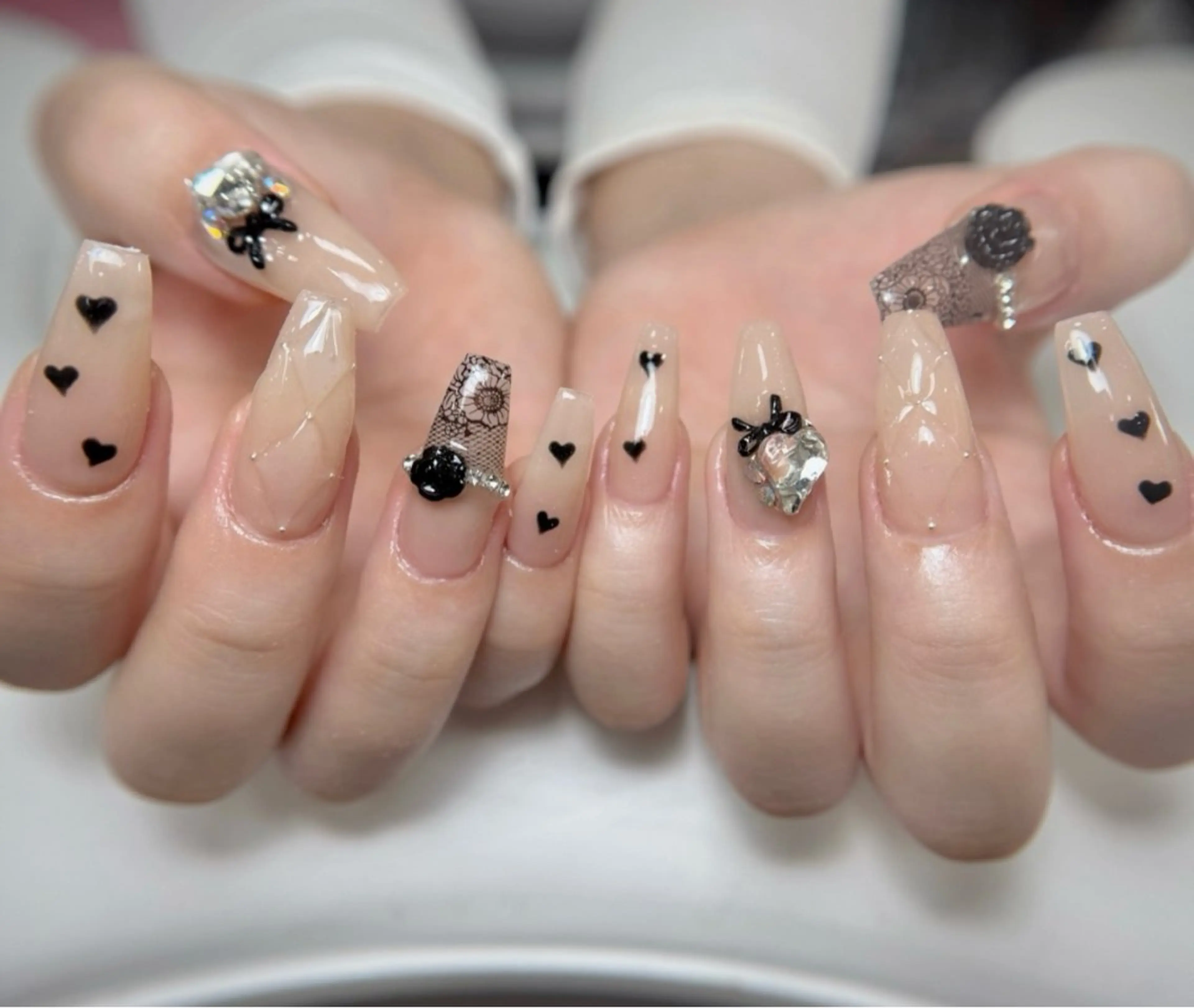 ネイル ハンドネイル ain nailのネイルデザイン