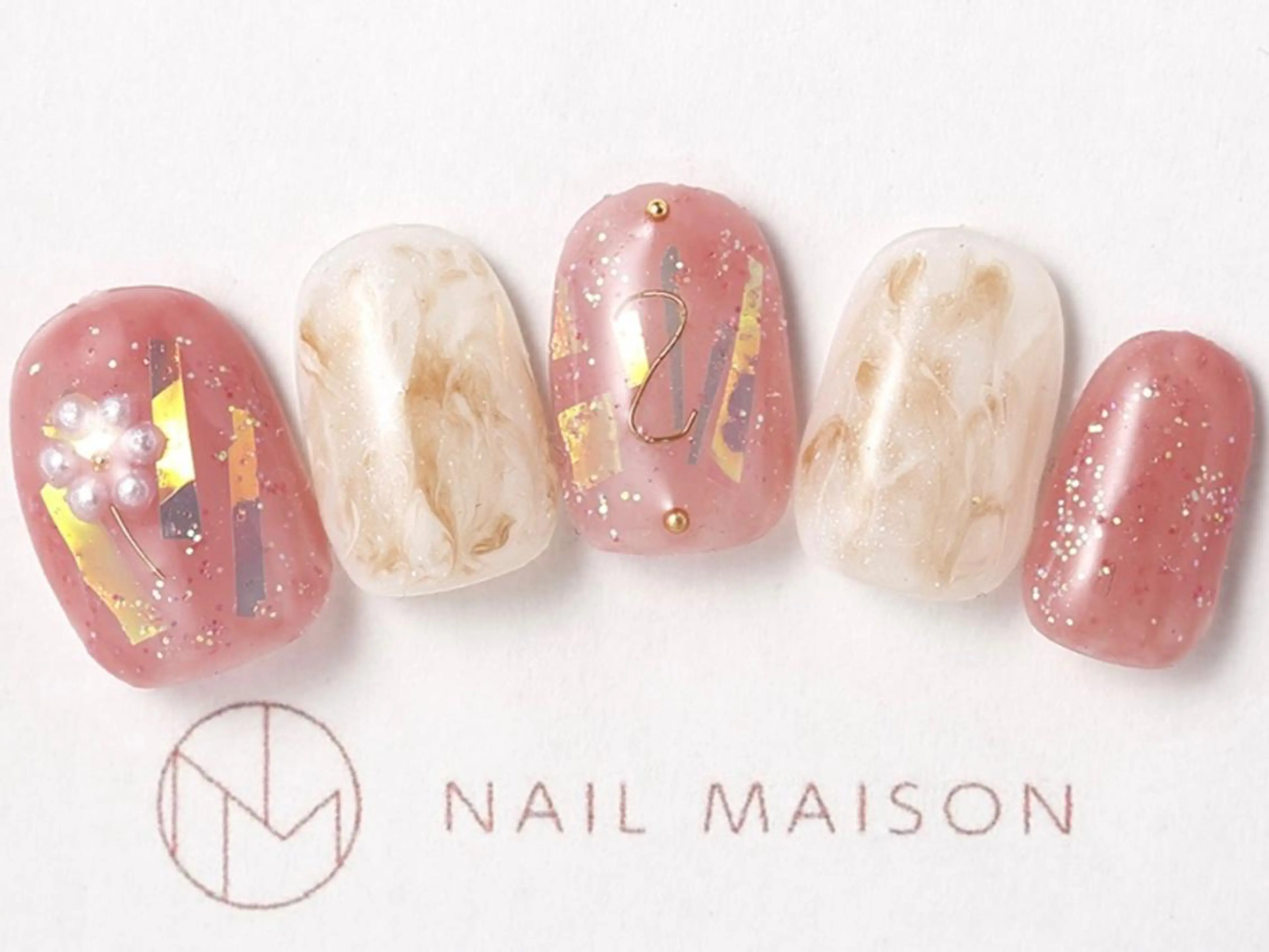 ネイル ピンク STUDIO GIYYのネイルデザイン