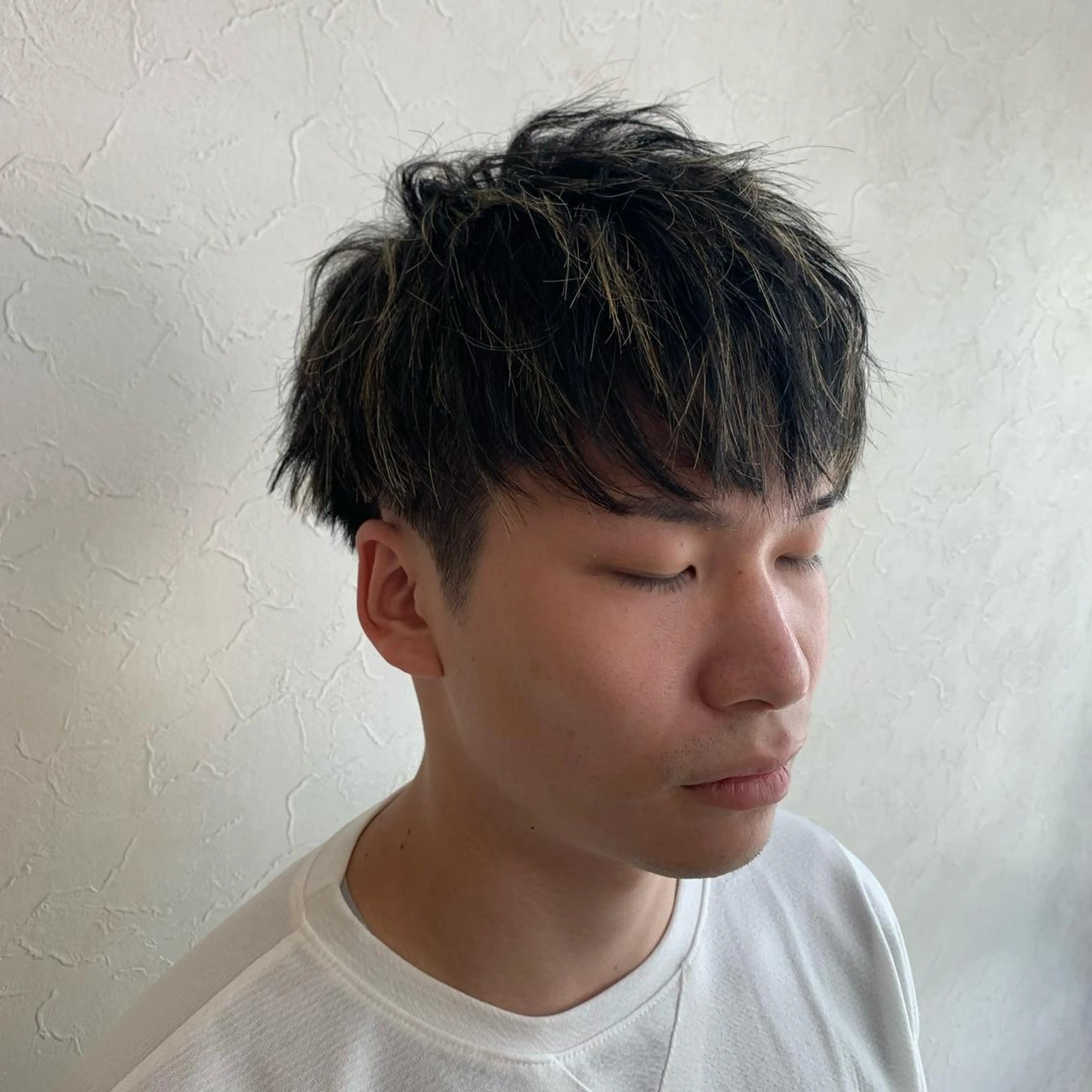 カラー メンズ メンズメッシュ メッシュ カット ヘアカラー Liberty 店長 TAJIMAのヘアスタイル
