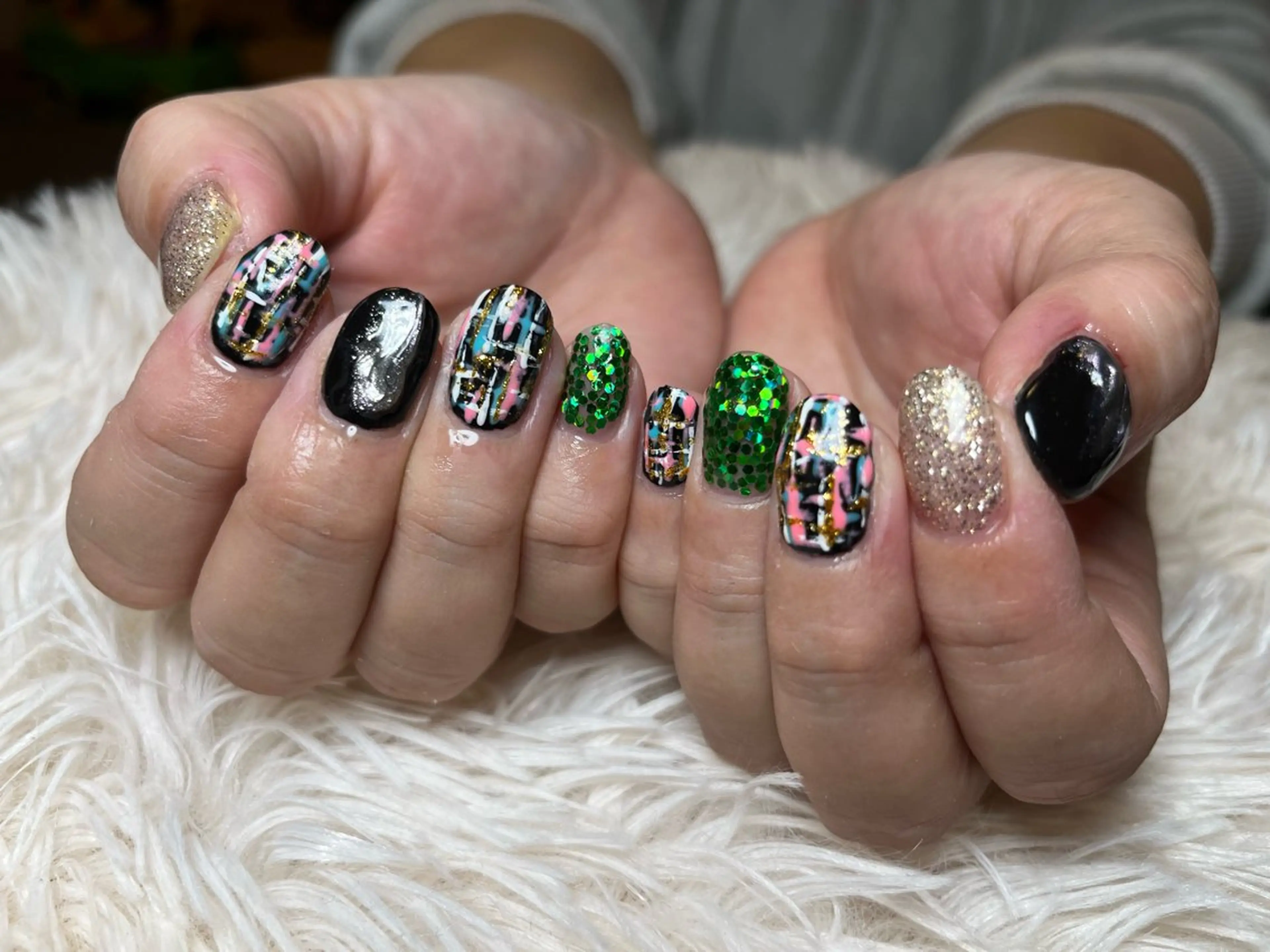 ネイル 大島 さやかのネイルデザイン