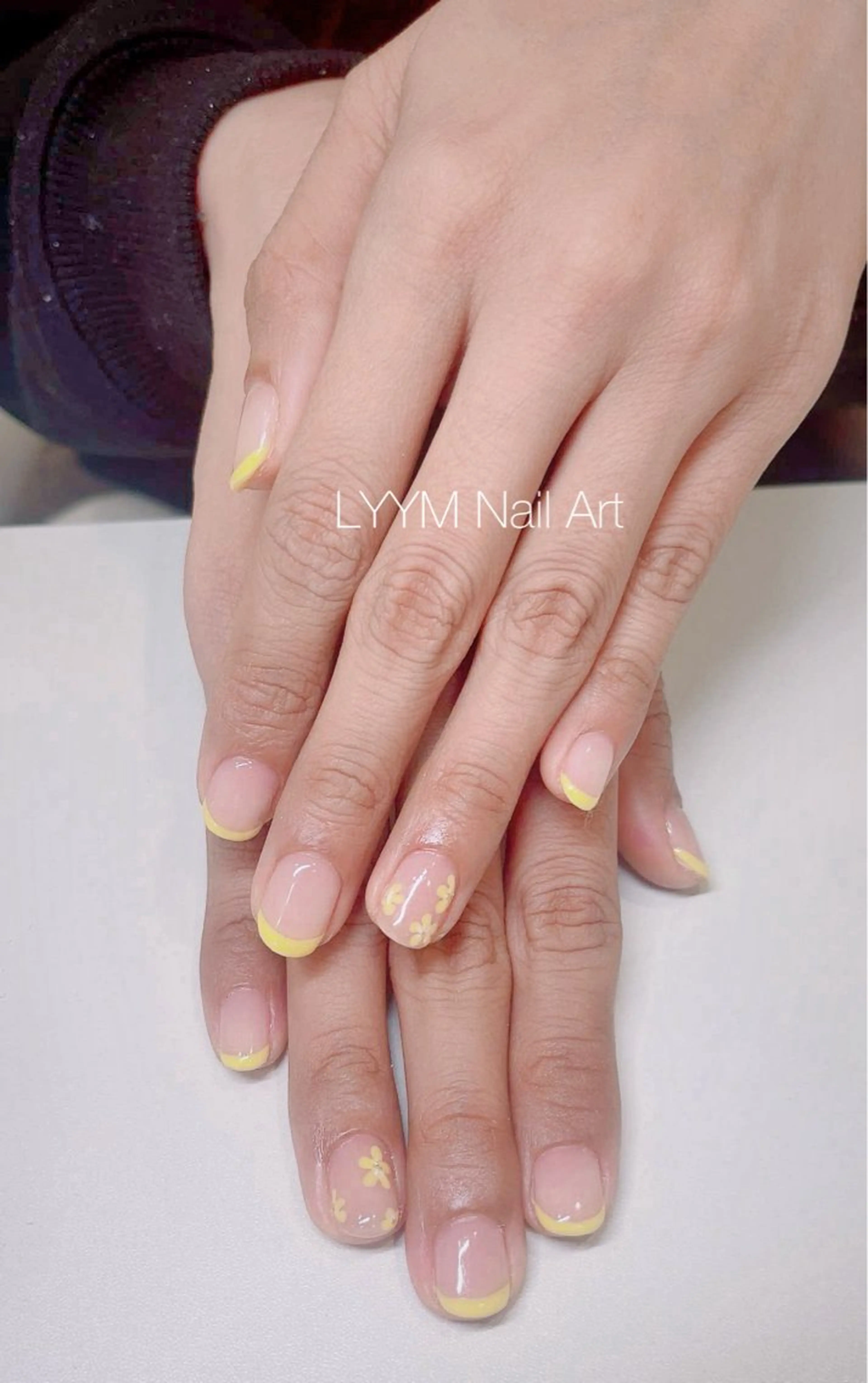 ネイル フレンチネイル ゴールド シンプルネイル 夏ネイル LYYM Nail Salonのネイルデザイン