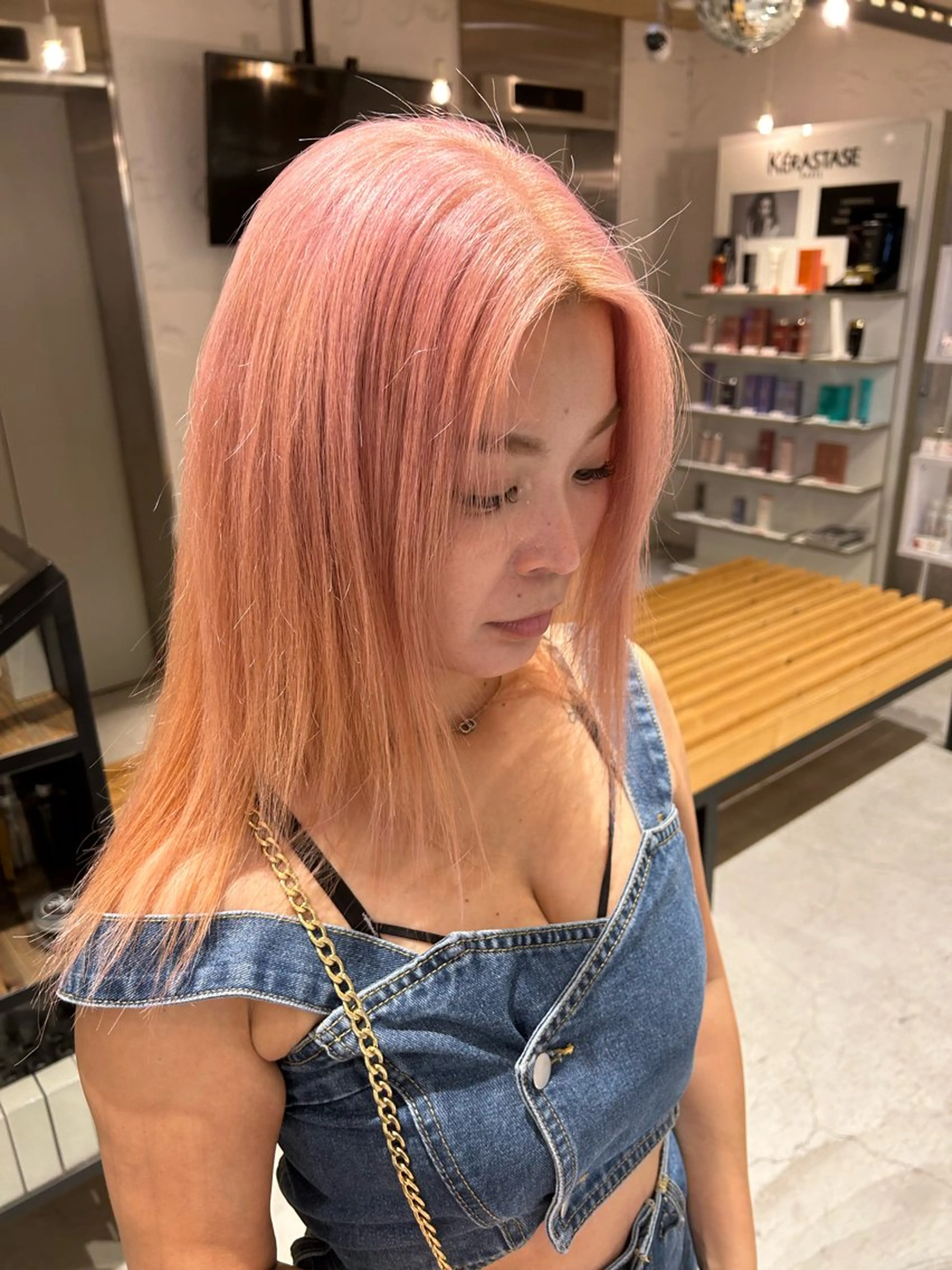ミディアム カラー カット ヘアカラー トリートメント ✨ブリーチ特化✨ 💚Acchon💚のヘアスタイル