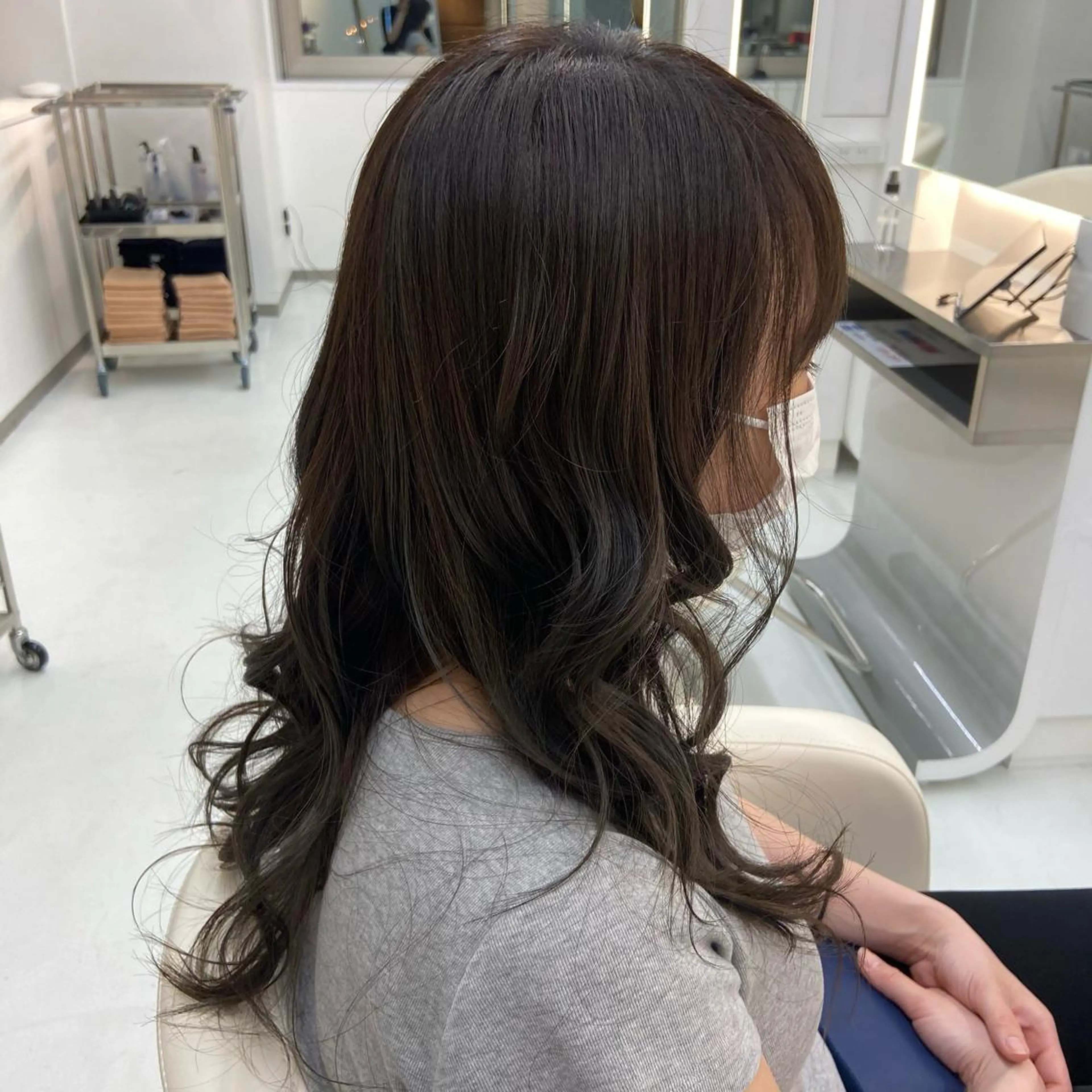 ロング カラー SALOWIN札幌大通り所属・札幌ハイトーン/ ブリーチカラー/ドイのヘアスタイル