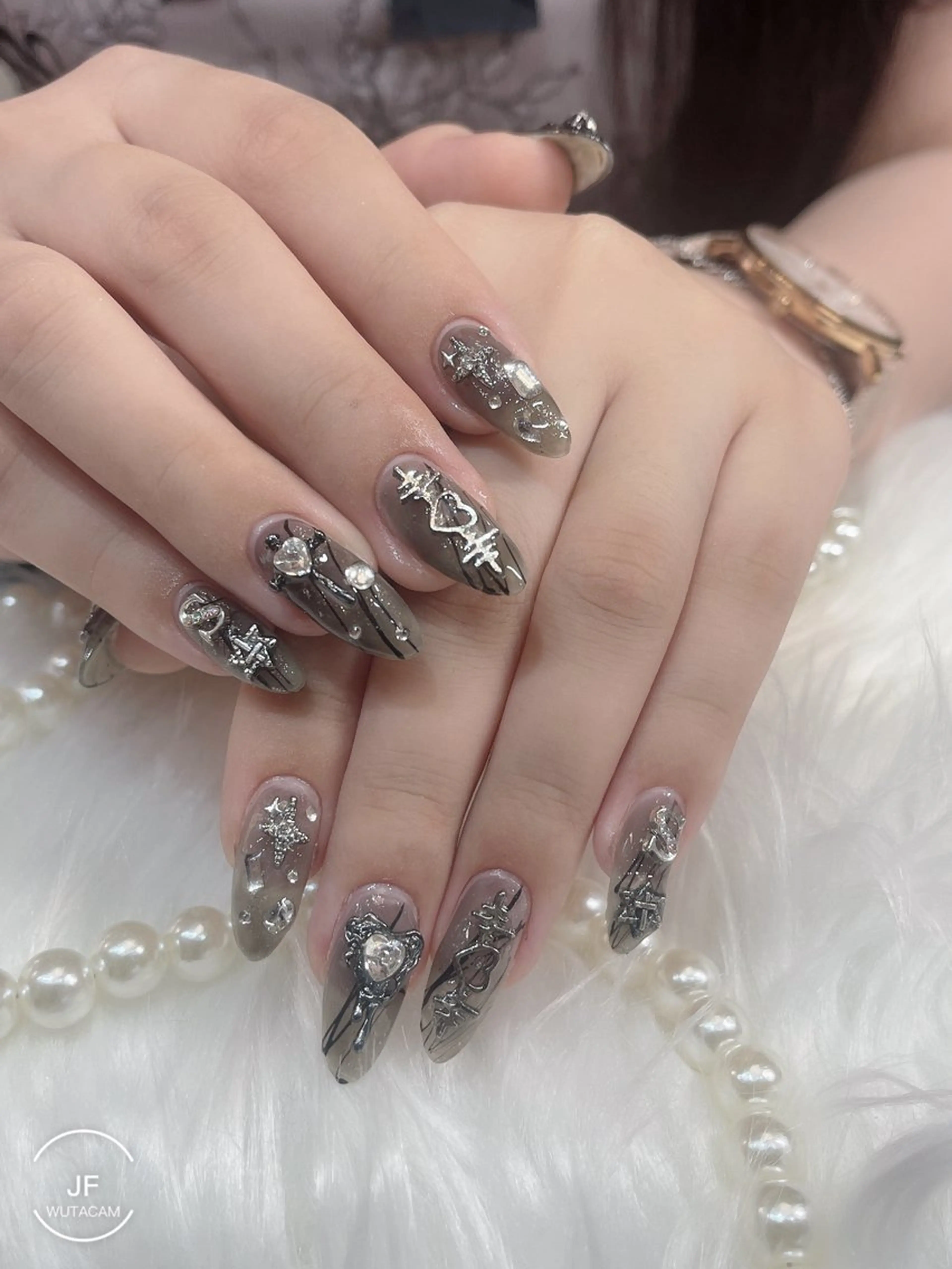 ネイル ハンドネイル JF Beauty Salon所属・JF- yoyoのマツエク・マツパデザイン