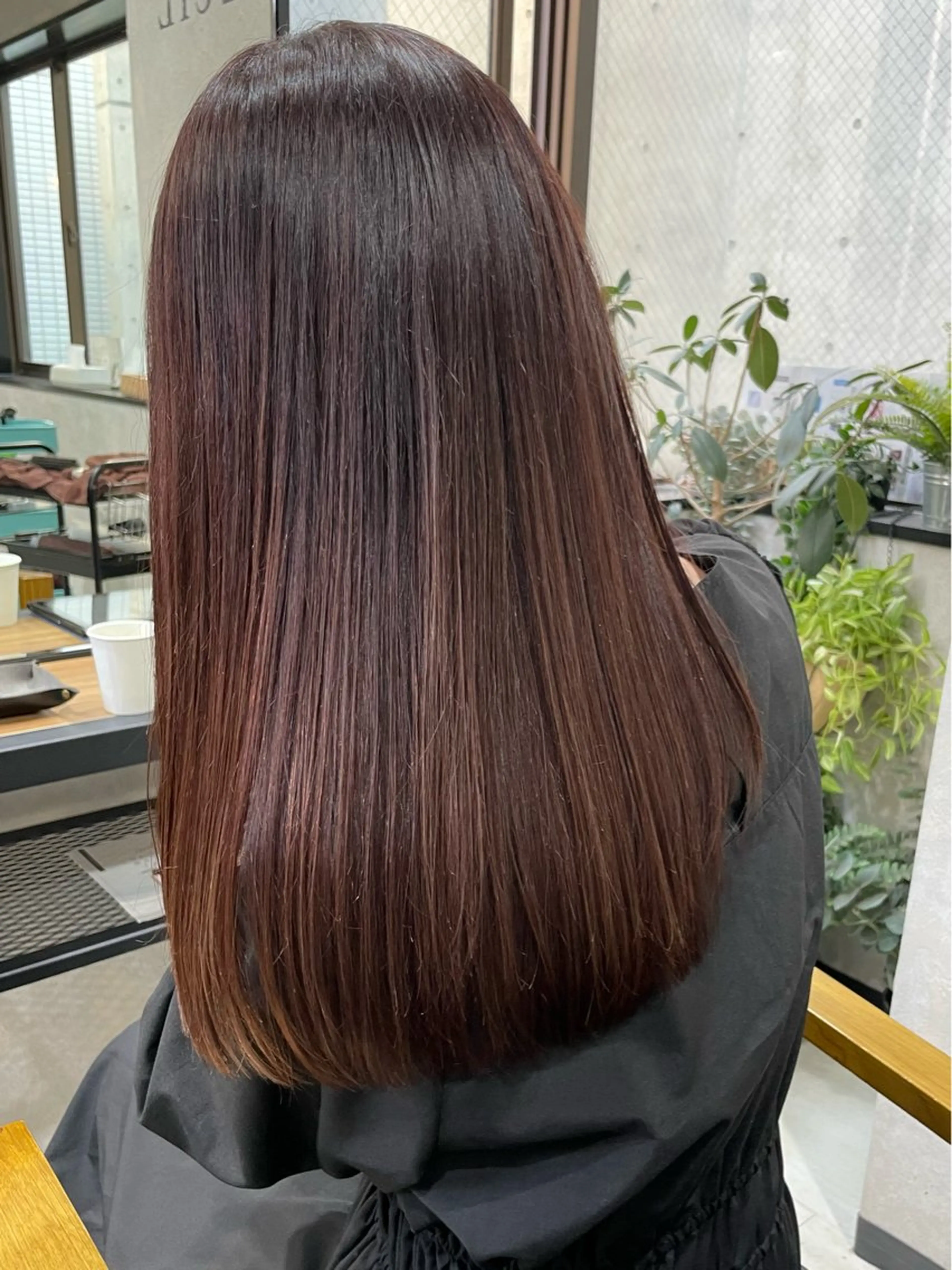 セミロング カラー 髪質改善 トリートメント 酸熱トリートメント カット ヘアカラー トリートメント 美髪プロデュース /岡崎勇人のヘアスタイル