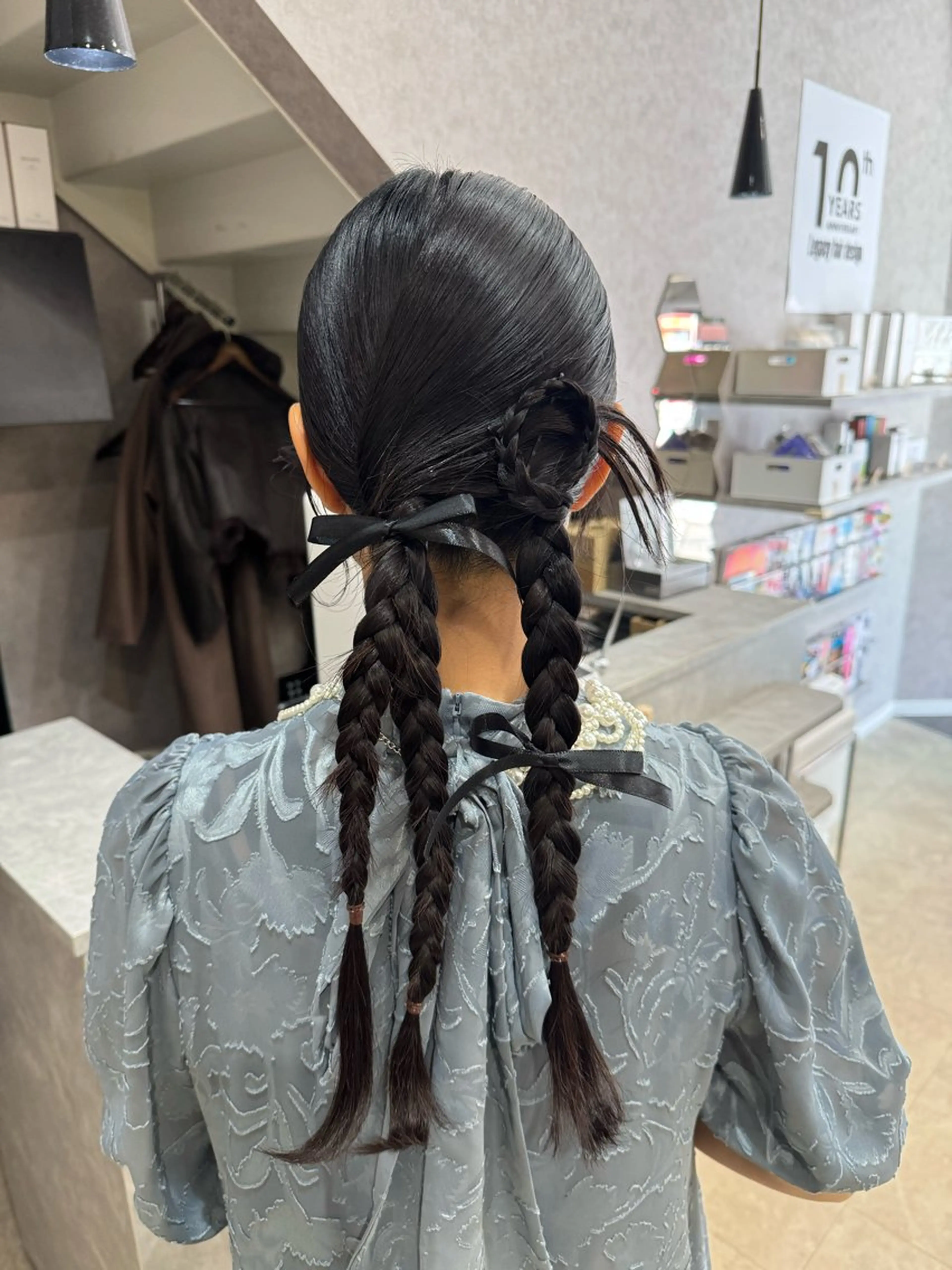 ロング ヘアアレンジ ヘアセット Rio/ヘアセット/ ハイトーンカラーのヘアスタイル