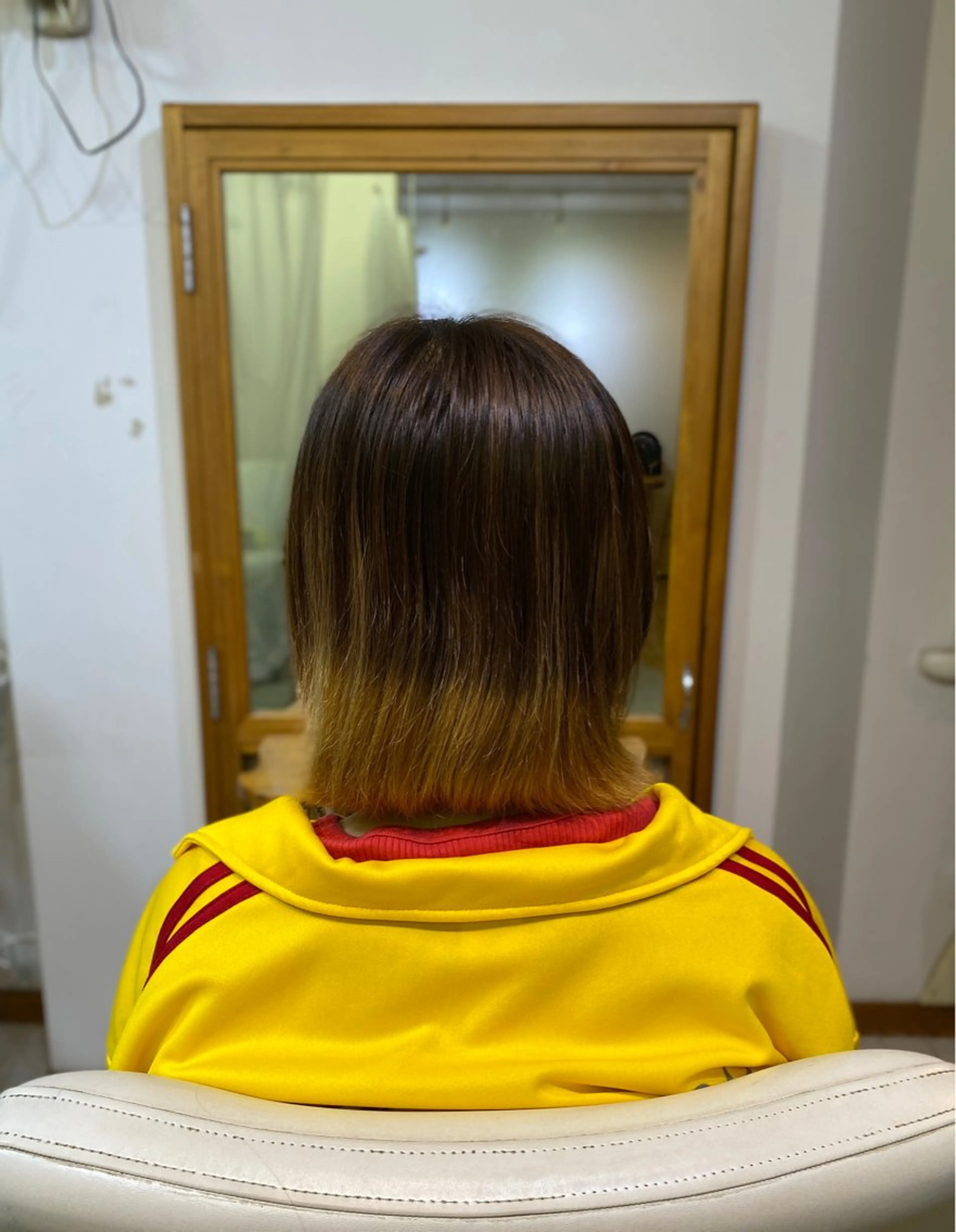 ミディアム カラー CRADLE Takeuchiのヘアスタイル