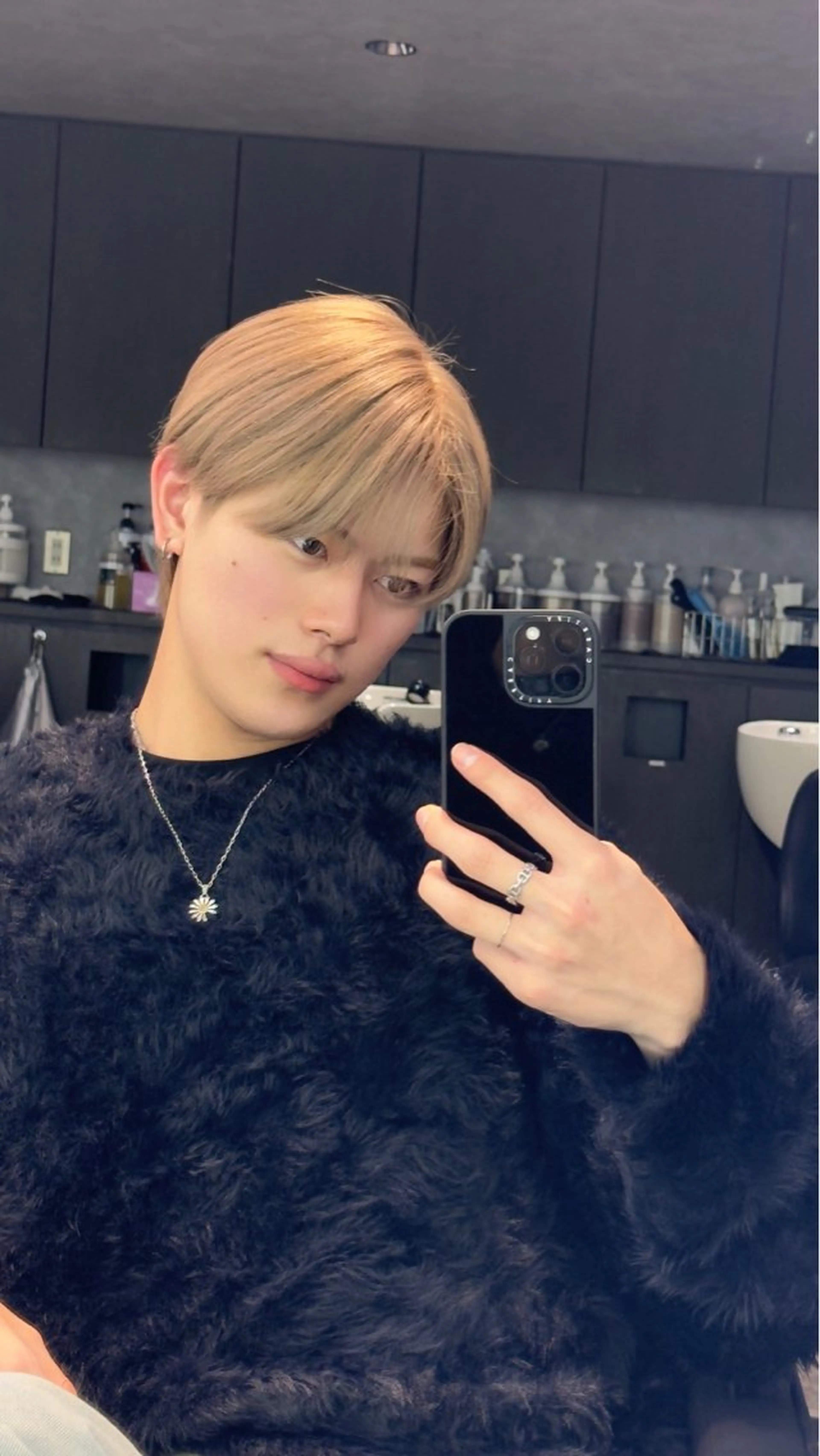 カラー メンズ メンズハイトーン ハイトーンカラー カット ヘアカラー ぱっつんボブ☆メンズ カットYUTOのヘアスタイル