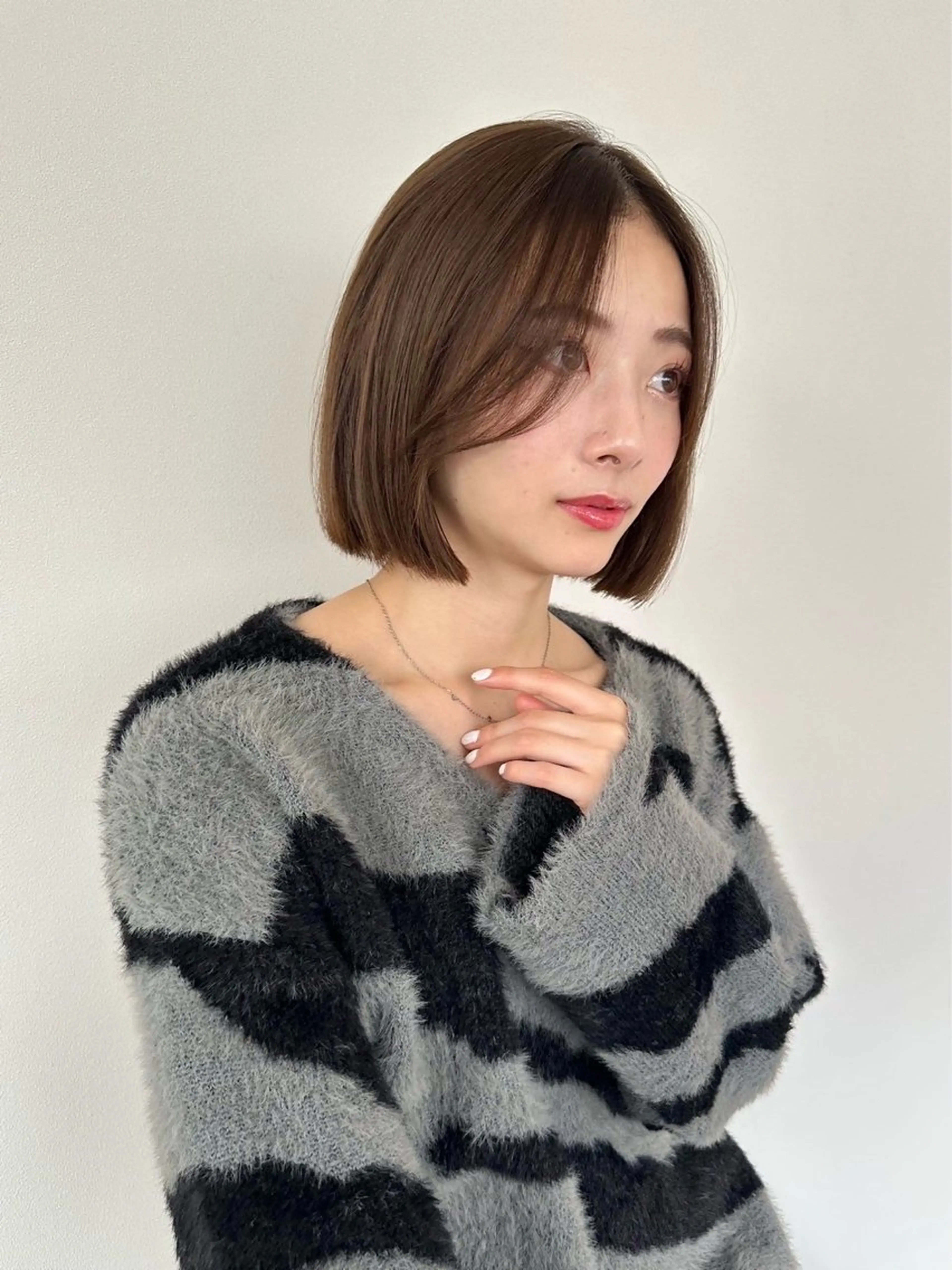 ショート カラー ベージュカラー ブラウンカラー ボブ メンズ特化 刈り上げない/金井のヘアスタイル