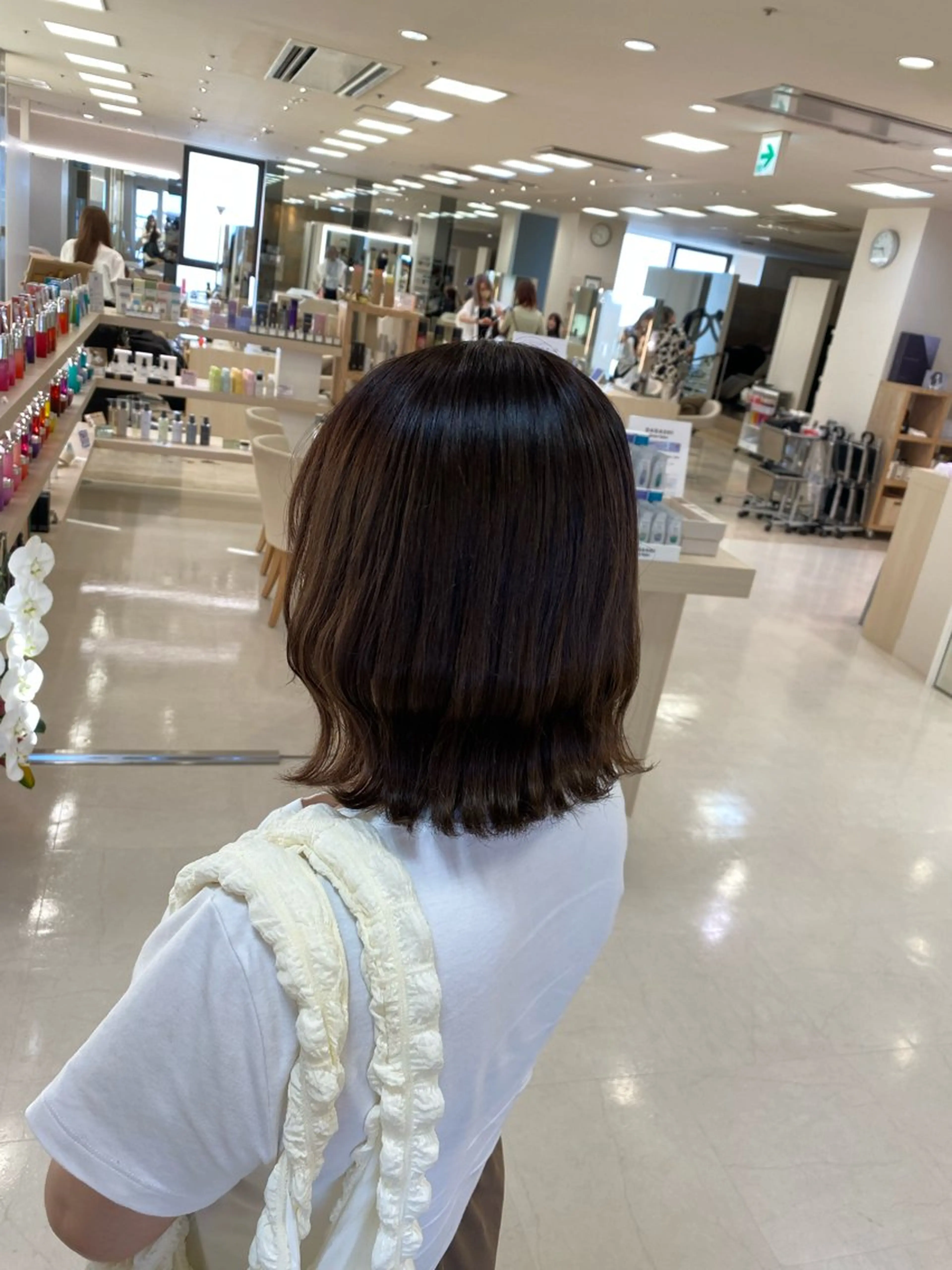 ショート カラー 推し活/韓国/ブリー チカラーminamiのヘアスタイル