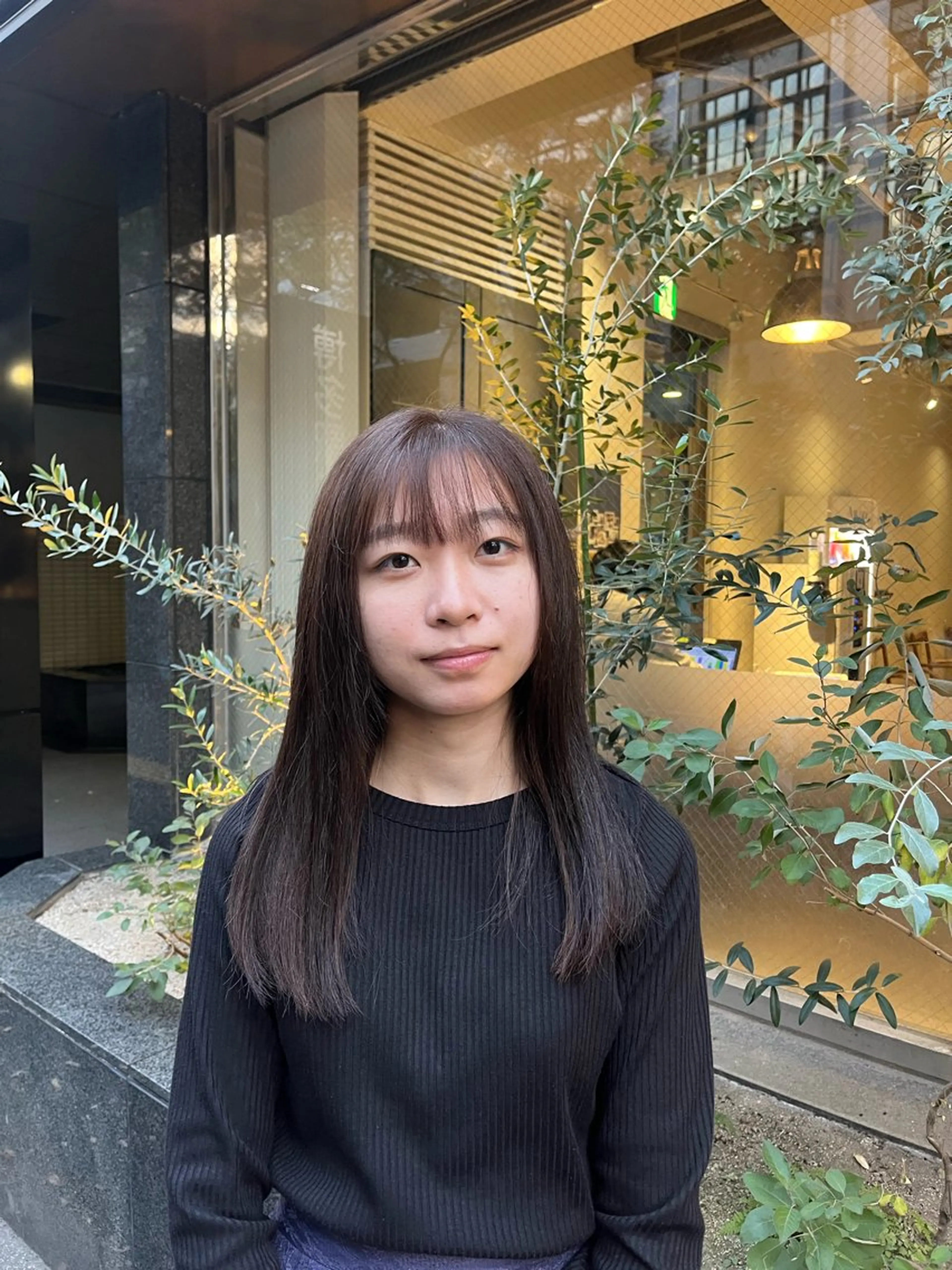 セミロング カラー カット ヘアカラー トリートメント えんぐちとも／透明感 カラー／博多ボブのヘアスタイル