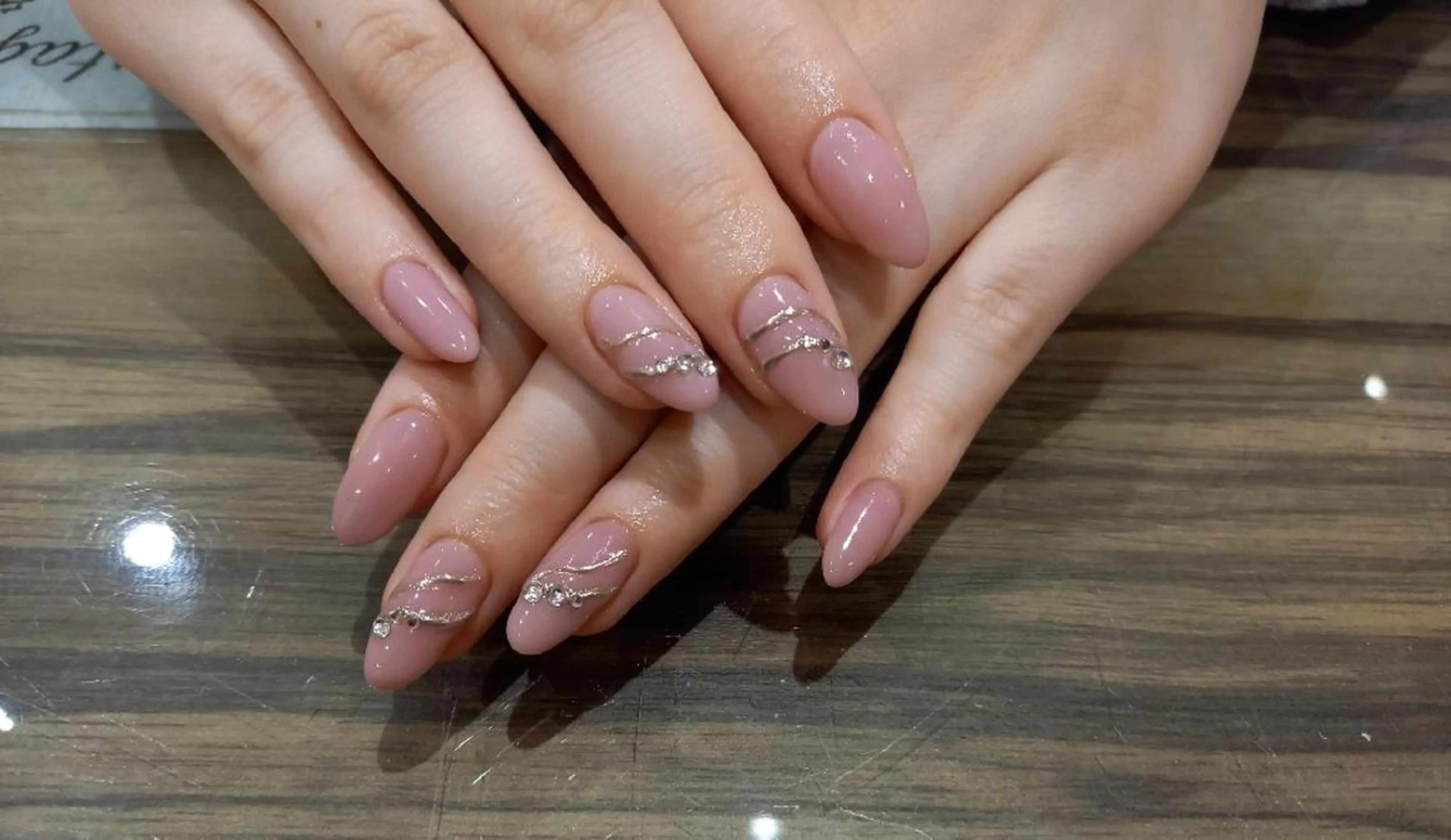 ネイル ハンドネイル Progress Nailのヘアスタイル