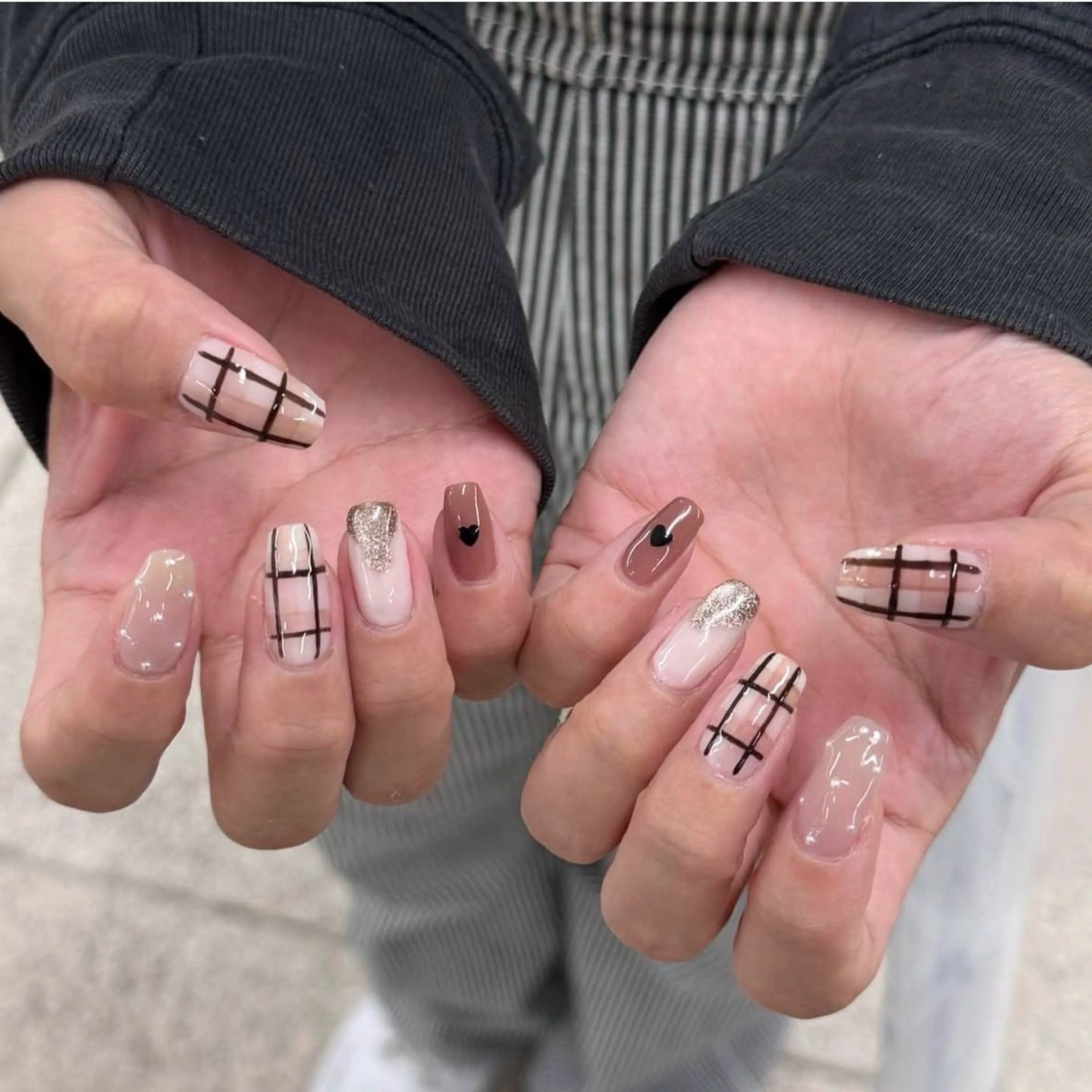 ネイル バレンタイン ハンドネイル nailsalon mu ; uのネイルデザイン