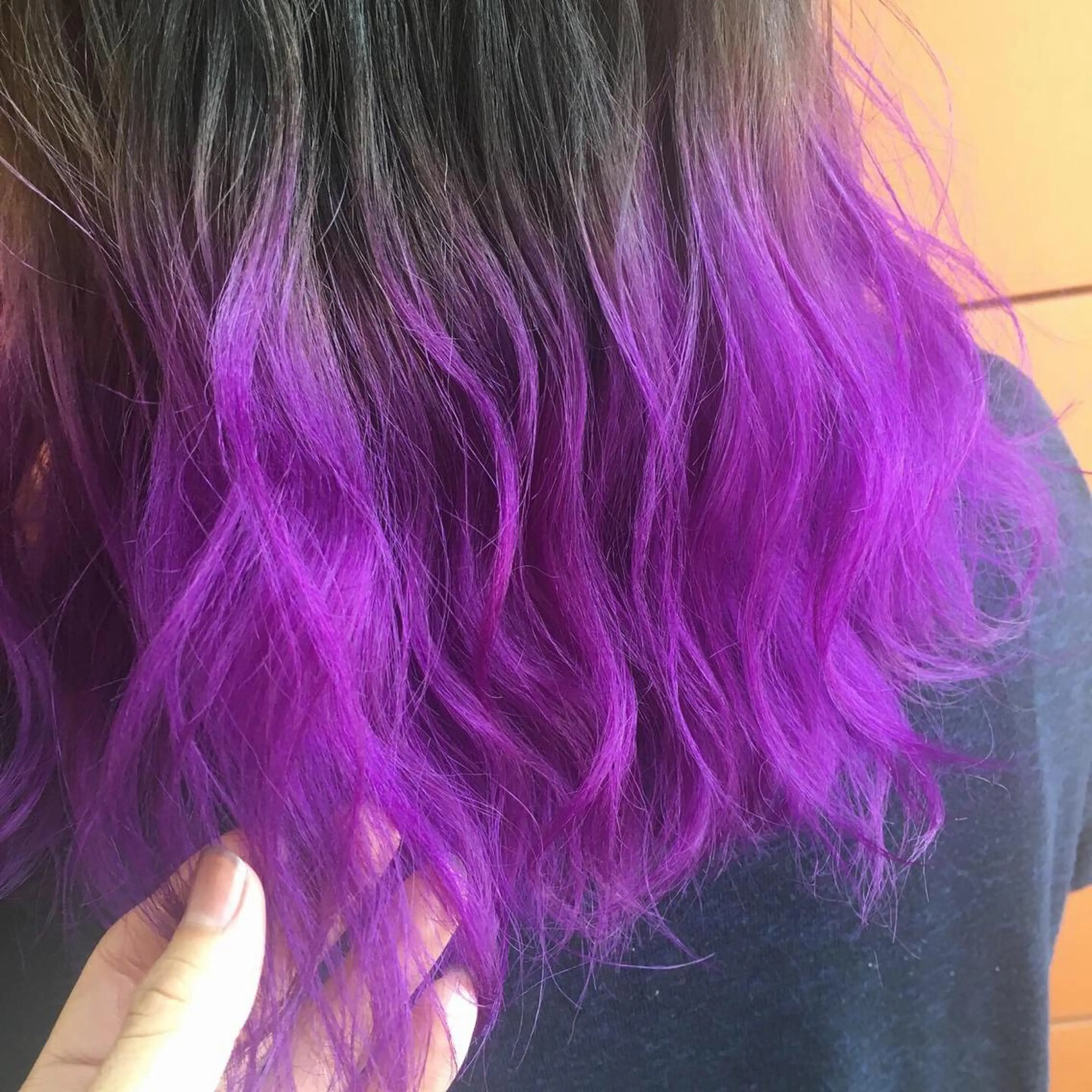 セミロング カラー Minori【ミノリ】所属・井手 孔介のヘアスタイル